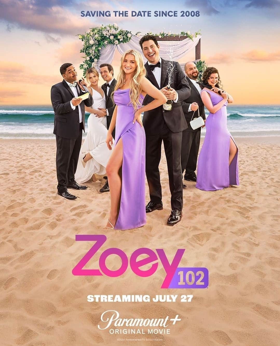 ハリウッド・リポーターのインスタグラム：「Are you ready? The official trailer for Paramount+’s #Zoey102 is here, and the gang’s (mostly) back together again 15 years after #Zoey101 ended.⁠ ⁠ The first look at the film sees Pacific Coast Academy alumni Zoey (#JamieLynnSpears), Quinn (#ErinSanders), Logan (#MatthewUnderwood), Chase (#SeanFlynn), Michael (#ChristopherMassey) and Stacey (#AbbyWilde) reunite for Quinn and Logan’s wedding. For the trailer, hit the link in bio.」