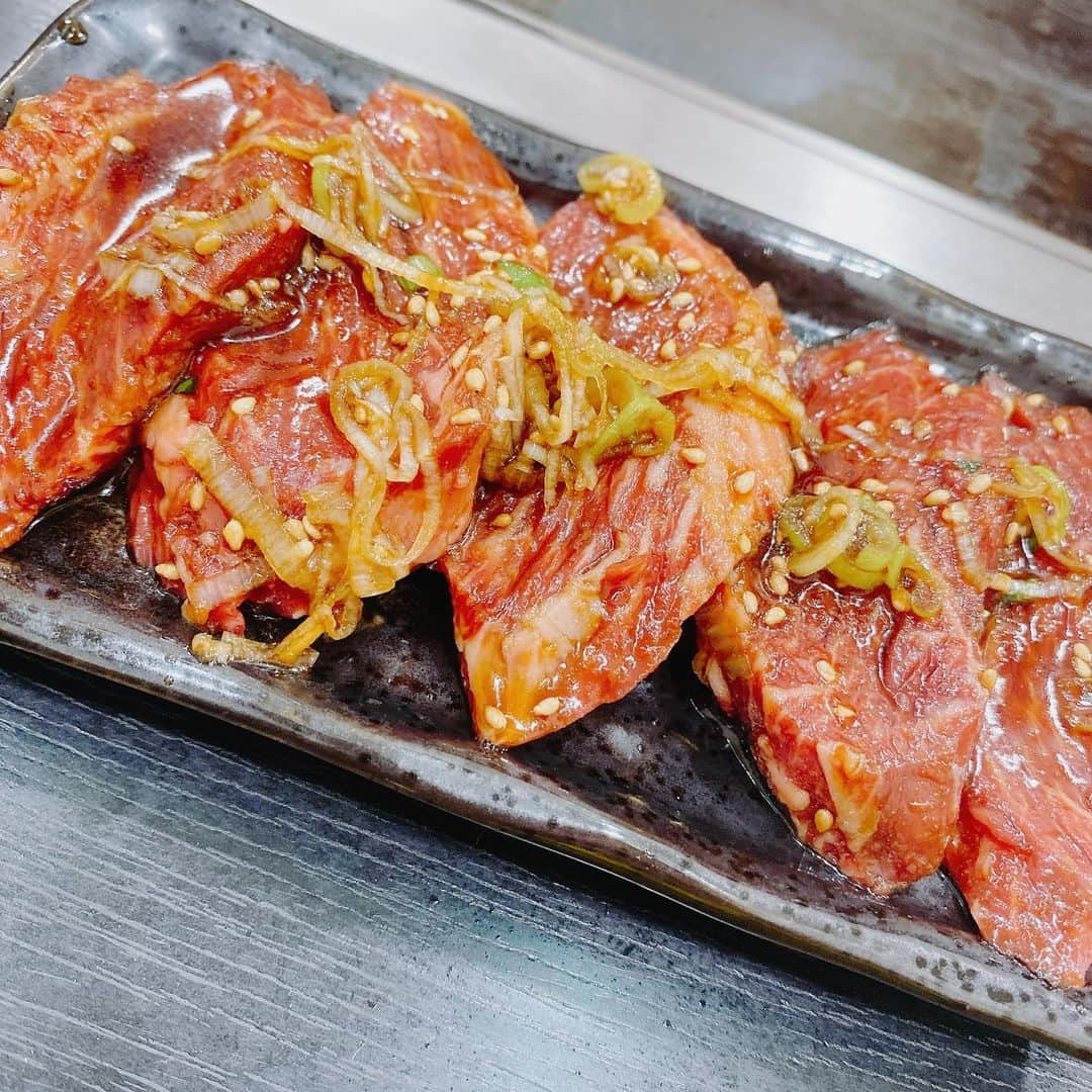 小柳ルミ子さんのインスタグラム写真 - (小柳ルミ子Instagram)「粉物大好き女子‼️  もんじゃ焼きからの〜 お好み焼きからの〜 〆は　やっぱり 焼きそばでしょー😆👍  材料費の値上げに女将さんの悲痛な声🤣💦  「頑張りましょう‼️又来るからね‼️」  イカ刺しもコーンバターもハラミも美味しいんです😆👍  炭水化物だーい好き😆‼️  ⠀  #お好み焼き ⠀ #お好み焼き屋 ⠀ #もんじゃ焼き ⠀ #焼きそば ⠀ #炭水化物 ⠀ #粉物大好き ⠀ #イカ刺し ⠀ #コーンバター ⠀ #ハラミ ⠀ #大好物 ⠀ #大好き ⠀ #ソース焼きそば ⠀ #小柳ルミ子 ⠀ #動画 ⠀ #写真」6月21日 18時36分 - rumiko_koyanagi