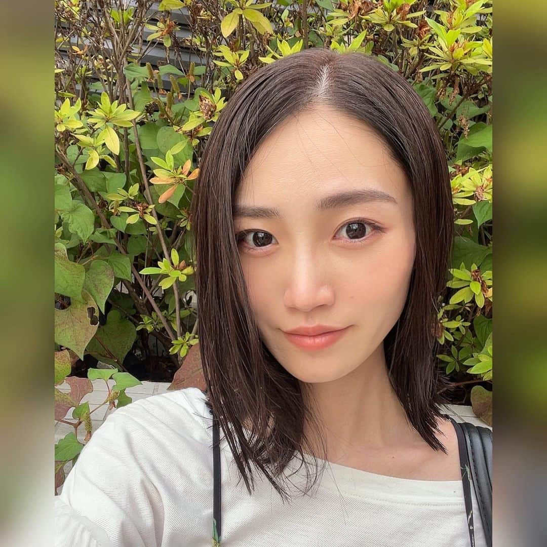 土井玲奈さんのインスタグラム写真 - (土井玲奈Instagram)「ひっさしぶりにヘアメンテ 最近このくらいの長さがすき  そして今日は13年ぶりにヘアカラー！ 色落ちして髪色の変化を楽しめるカラーリングにしてもらった。 写真だと髪色上手く撮れないw 色の変化楽しみだ♥︎  今週か来週あたりまたお知らせありまーす📢  #ヘアメンテナンス  #ヘアカラー」6月21日 18時44分 - doixreina