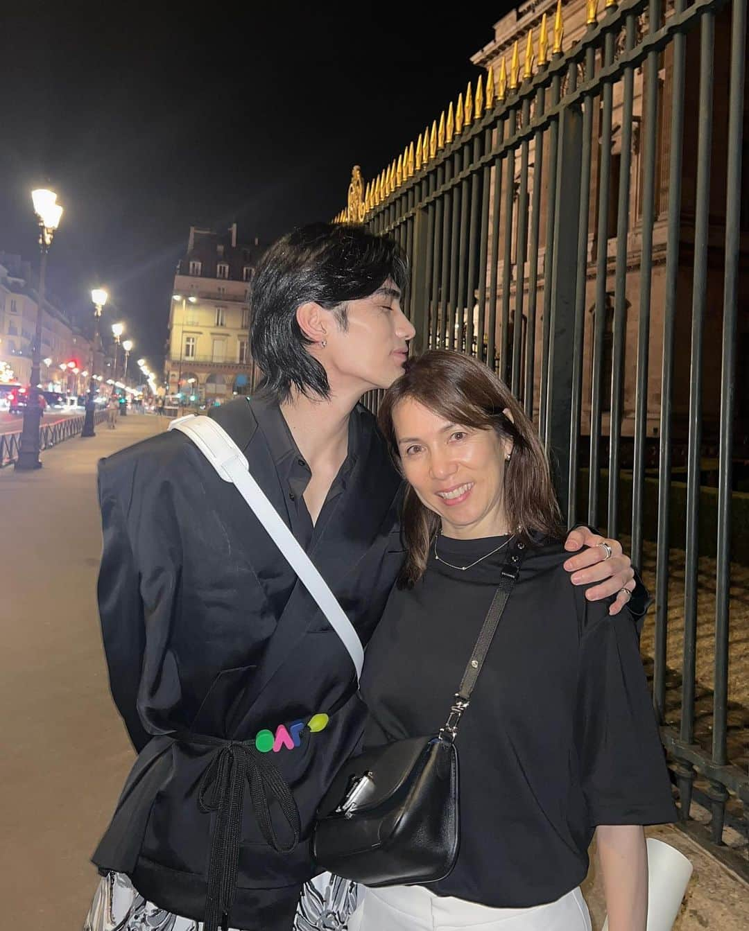 大平修蔵さんのインスタグラム写真 - (大平修蔵Instagram)「Love Louis Vuitton  Love Paris Love Mom Love You  @louisvuitton #louisvuitton #lvmenss24」6月21日 19時19分 - shuzo___3120