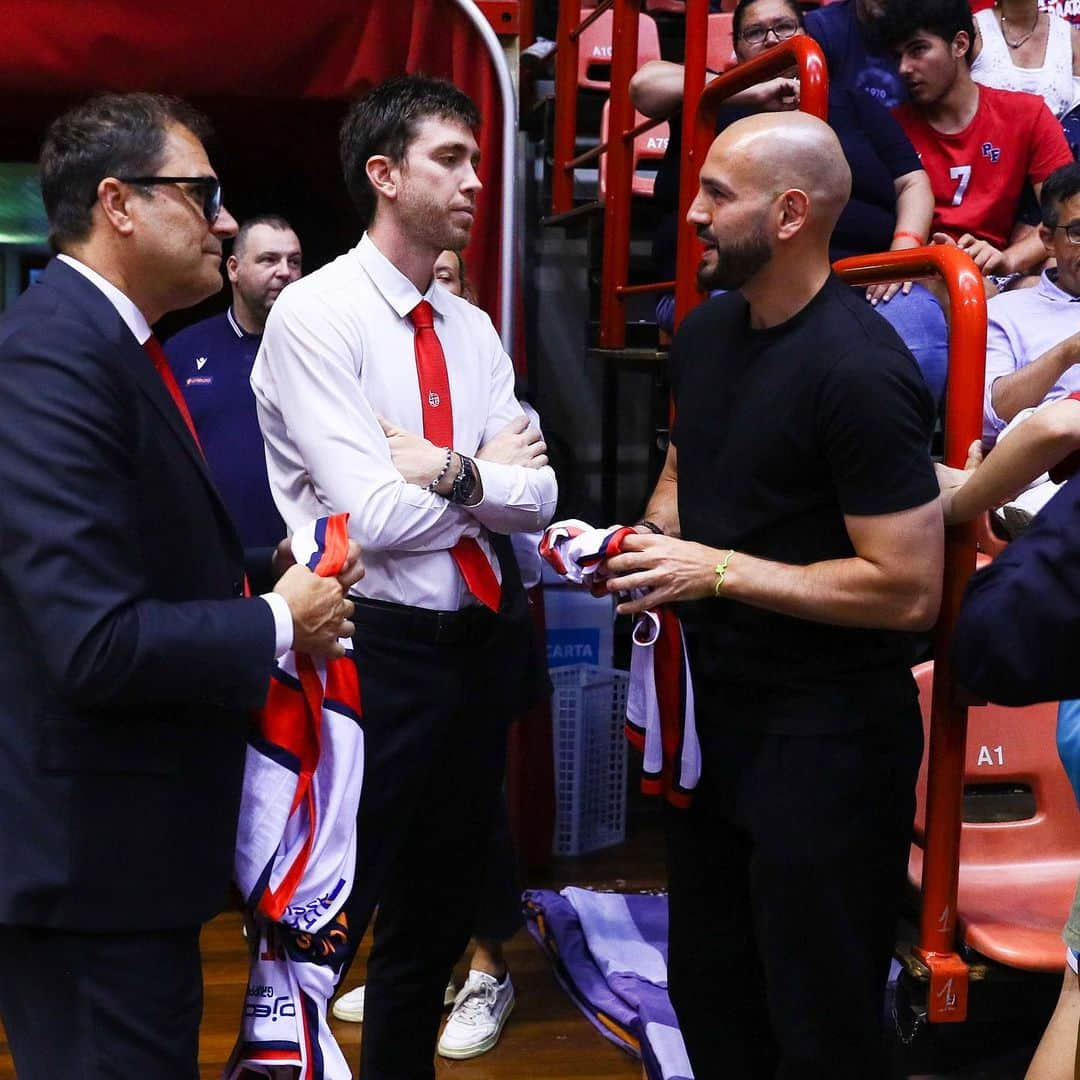 リッカルド・サポナーラのインスタグラム：「🏀」