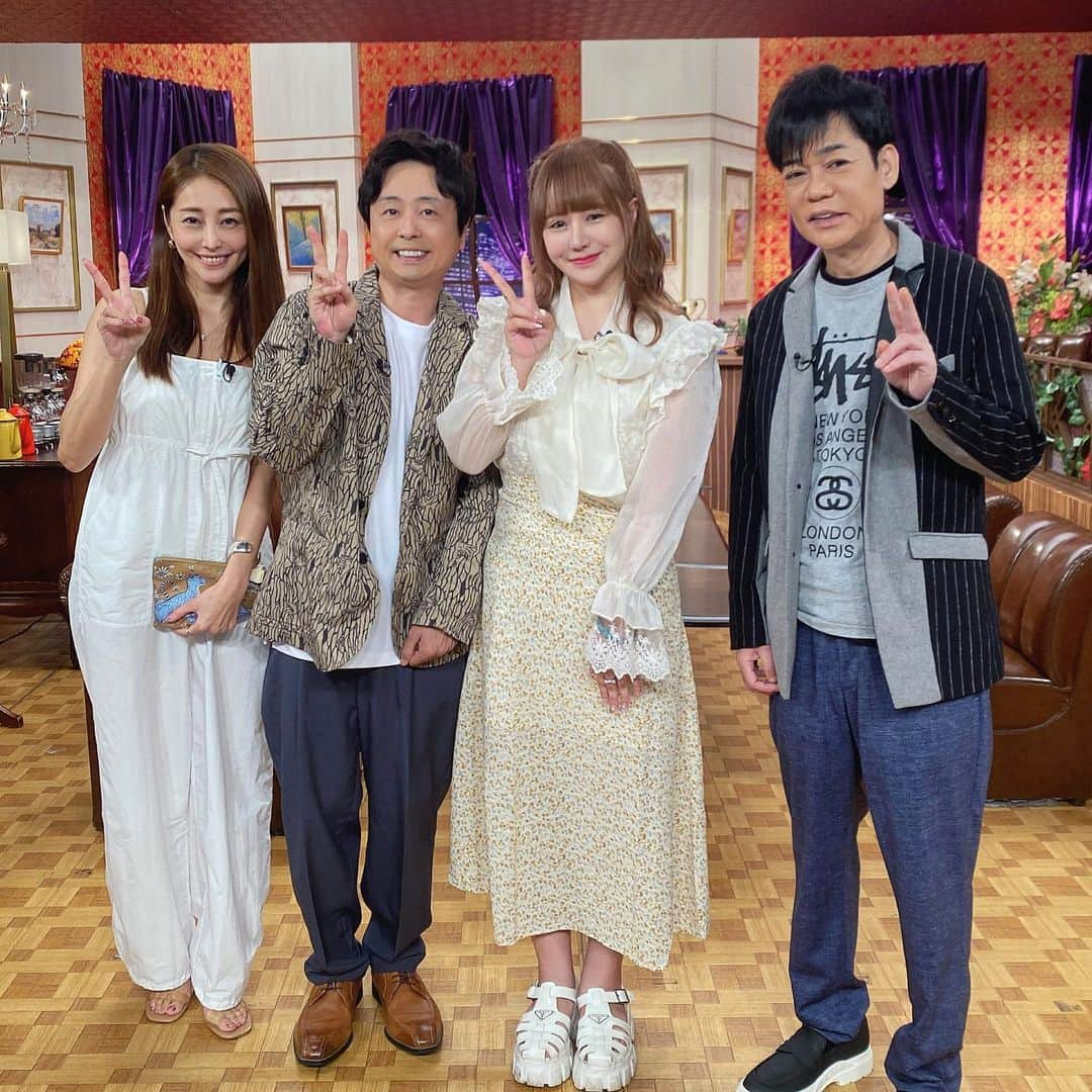 わかにゃん。さんのインスタグラム写真 - (わかにゃん。Instagram)「【　🫧地上波TV出演告知🫧　】  6/22(木)の夜、24:00〜 　テレビ東京さんにて放送の  「じっくり聞いタロウ」に 　　　　　　　ゲスト出演します✅  ぜひご覧ください🎐  _  #じっくり聞いタロウ」6月21日 19時43分 - wknyan925_