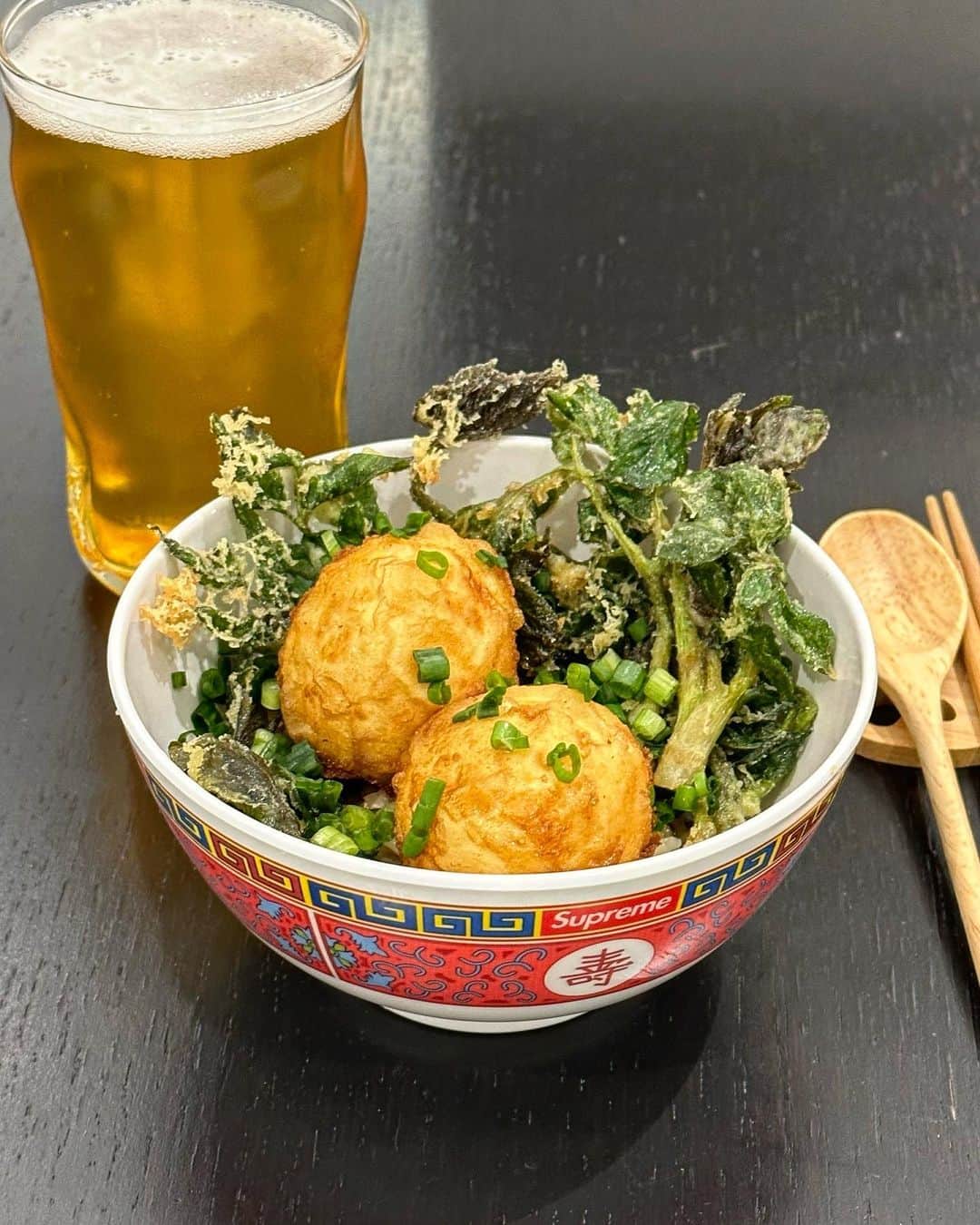 カン・ミンギョン のインスタグラム：「집밥 근황 👩‍🍳🥕 후지는 뽀나스」