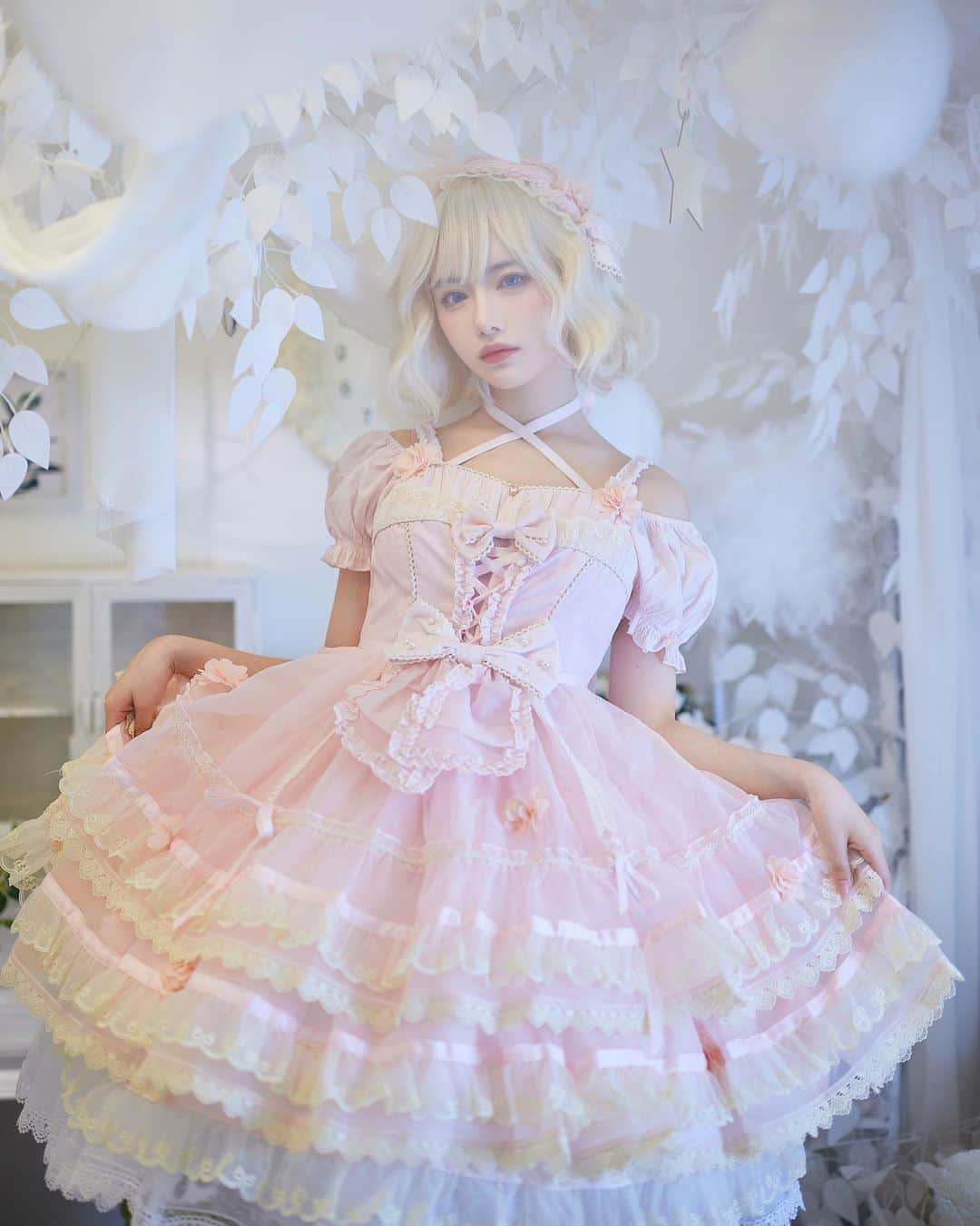 shikaさんのインスタグラム写真 - (shikaInstagram)「気分限定  ピンク  #lolitacommunity #lolitaart」6月21日 11時30分 - shika.xiaolu_lu