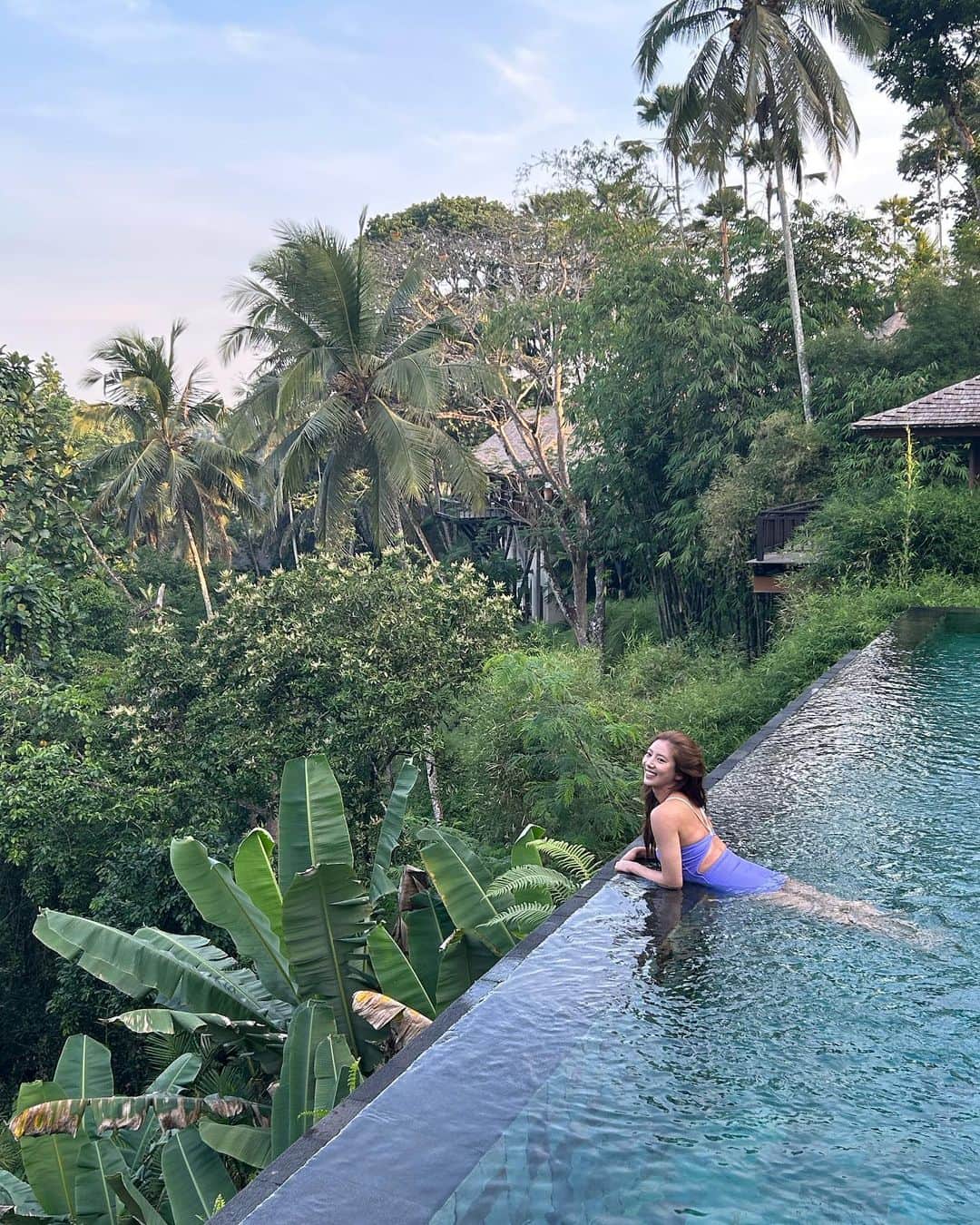ソン・ダムビのインスタグラム：「즐거웠어요😘 여긴 잊지 못할 듯🙏🙏👋👋」