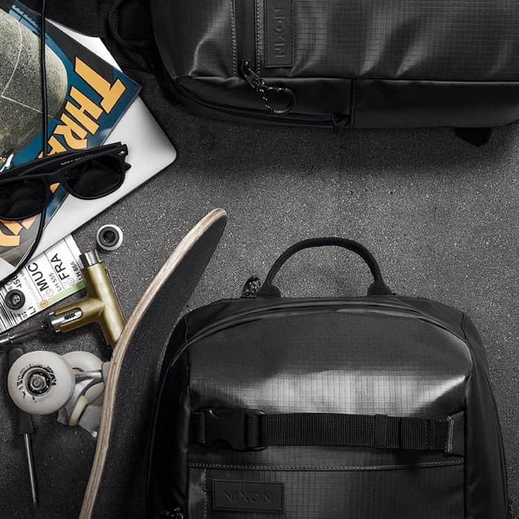 ニクソンのインスタグラム：「Introducing the all new Syndicate Backpack and Sling.   Custom built off feedback and requests from our skate team, the Syndicate bags are equipped with everything you need to hit the streets. From the abrasion resistant fabric to protect against griptape, to the puncture proof pockets for skate tools on the inside, there's nothing these bags can't handle.   Hit the link in bio to see everything the Syndicate bags have to offer.」