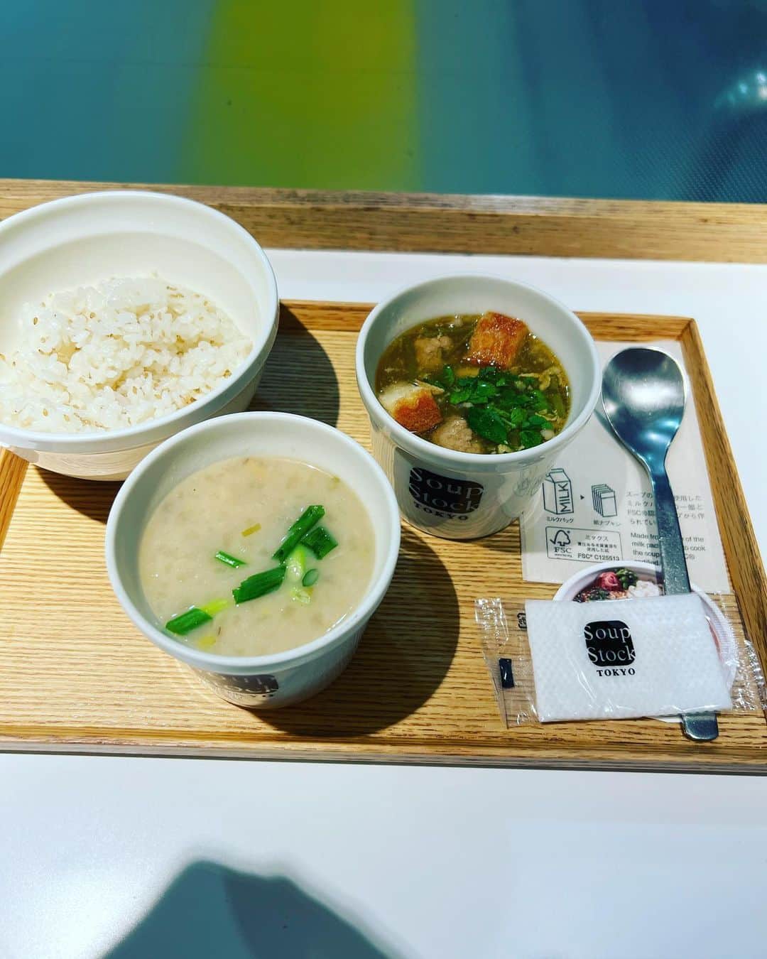 遠山正道のインスタグラム：「鯛の出汁の何とか美味しい^ ^ #soupstocktokyo表参道」