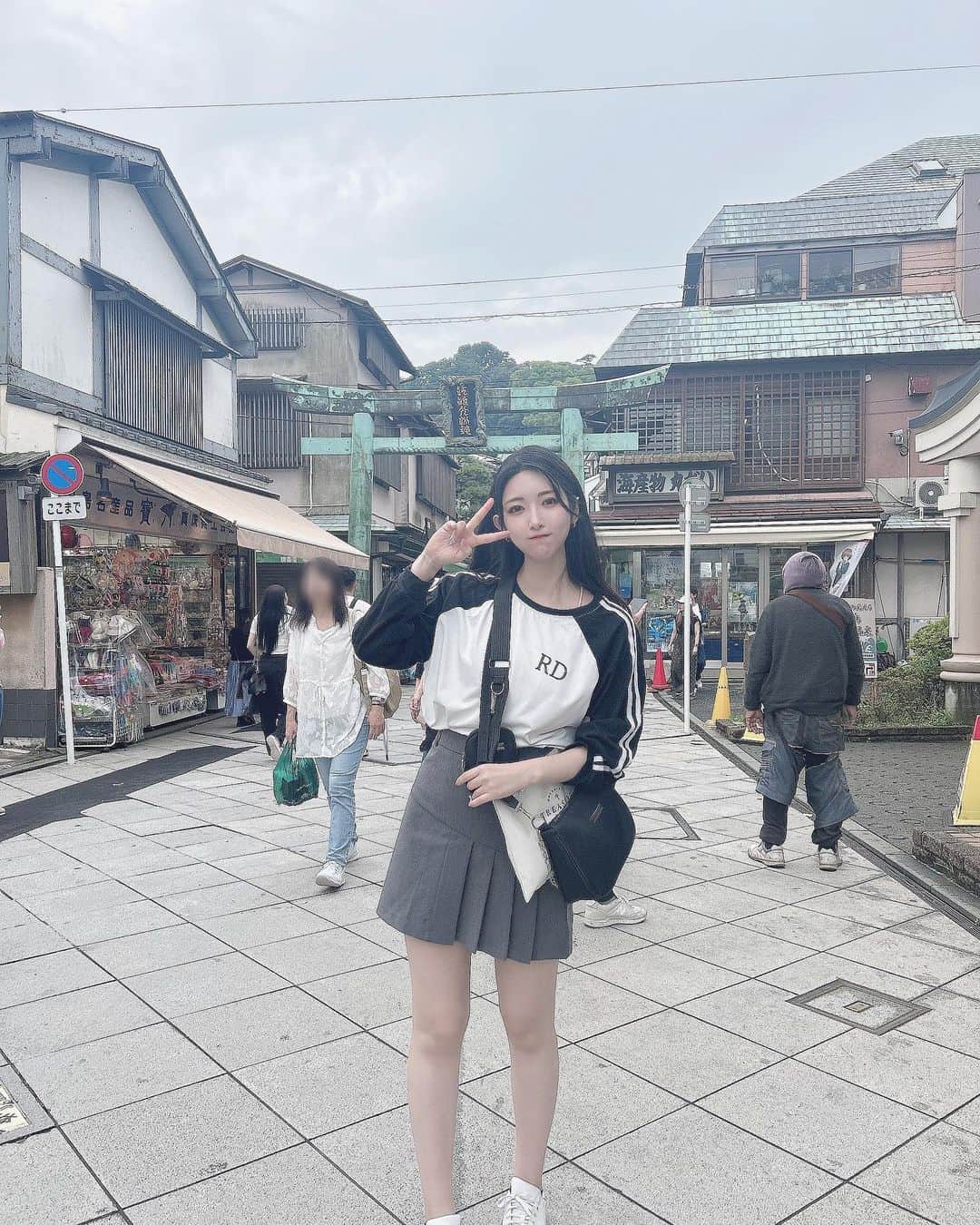 れみぱんのインスタグラム：「江ノ島の謎解きカフェいった🐶 友達みんな冴えてたから一瞬で終わった🐶笑」