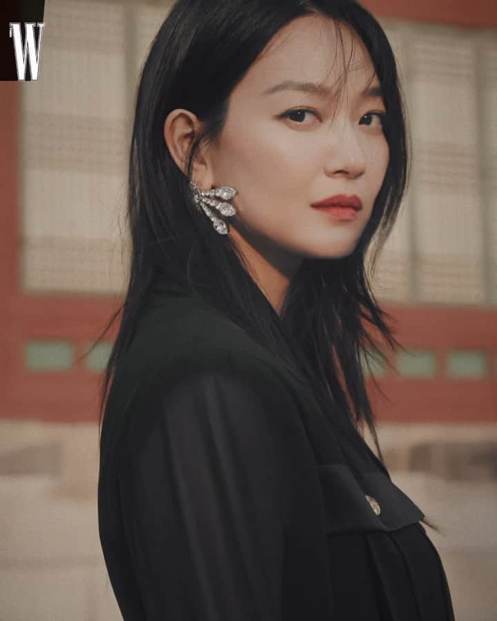 シン・ミナのインスタグラム：「@gucci @wkorea」