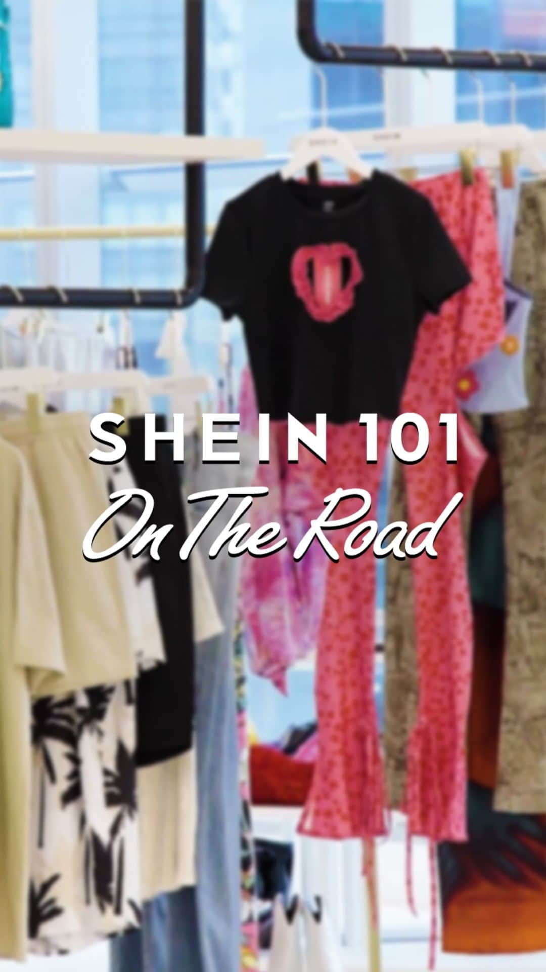 SHEINのインスタグラム：「Right this way for showstopping looks! 🤩 Peep all the pieces our influencers tried on in the showroom where SHEIN is believin' 👀 The dream team mixed and matched all new outfits and accessories to create their one-of-a-kind combos 💯 Because defining your style isn't just about being different, it's about being YOU-nique! ✨   @danidmc @itsdestene_ @itsjustajlove @furnandaofficial @kenyamollie @marinasaavedraa  #SHEIN101 #SHEINOnTheRoad」