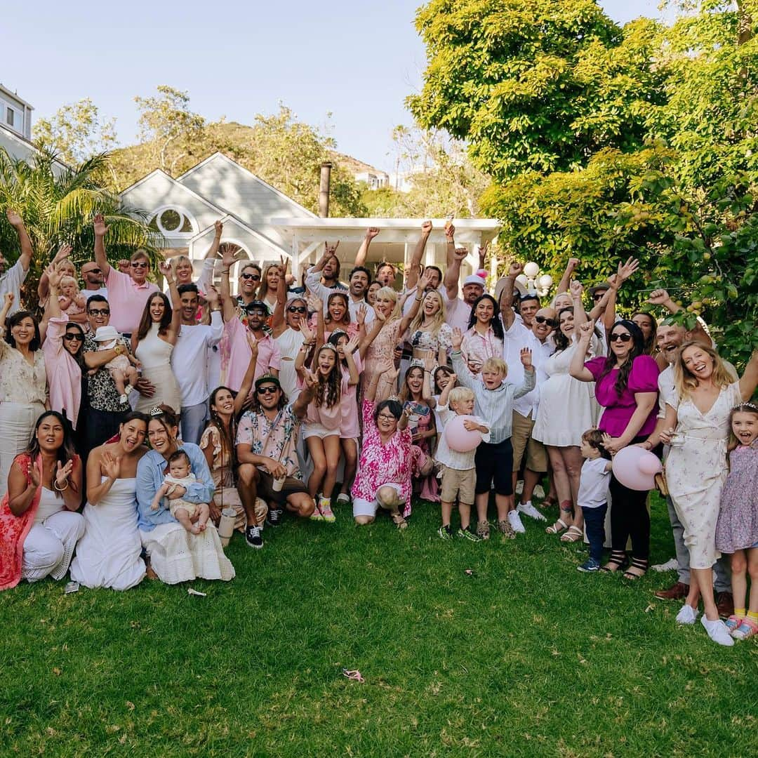 ティア・ブランコさんのインスタグラム写真 - (ティア・ブランコInstagram)「We are still reminiscing on our baby shower/engagement day! We wanted to give a big shout out to @stanley_brand for hooking up all of our friends and family with ‘Baby Jenner’ tumblers 💗 We were among the first to try out Stanley Create & it was so cool! Using it we were able to customize our tumblers with the nicknames of our beloved family members. So stoked with our ‘Mommy’ & ‘Daddy’ cups 🥹 It was the perfect addition to our baby shower. @stanley_brand @stylebytheshore2023 @jennmeese」6月21日 14時09分 - tiablanco