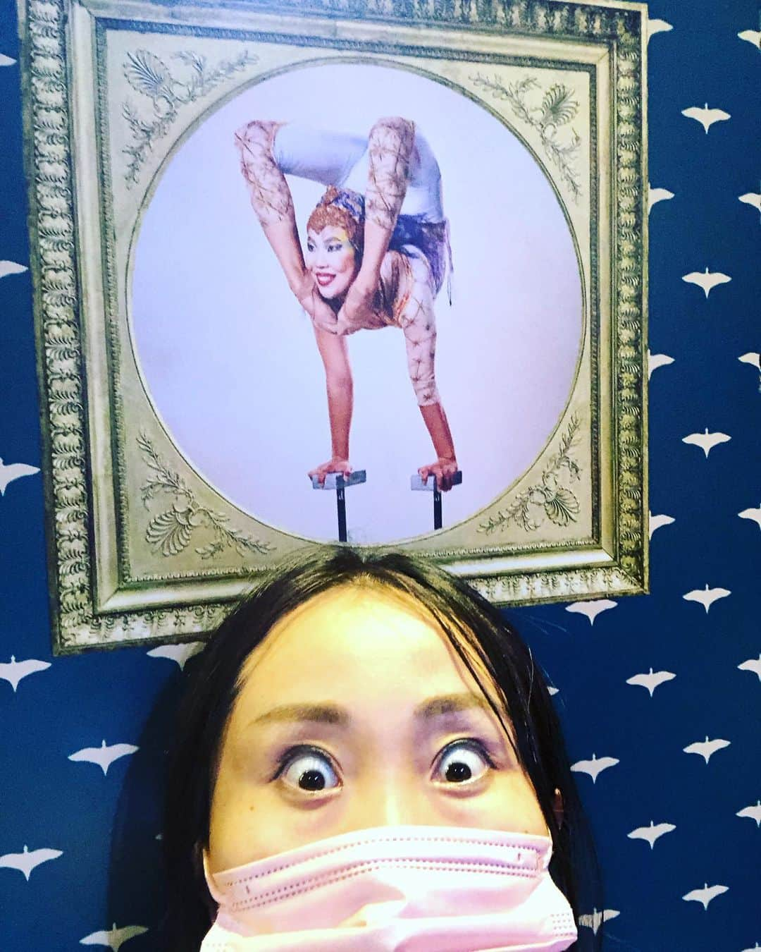 キンタロー。さんのインスタグラム写真 - (キンタロー。Instagram)「#アレグリア 観に行かせて頂きました！！ もう、娘大興奮！家族で楽しめました。 ドリンクや、フードがネットで注文＆決済できるシステムになっていたのもとても有り難ったです。やはり、軟体芸にはいつも親近感。私もシルク・ド・ソレイユに今からでも入門して、チーム軟体芸のメンバーになりたいと、改めて思いました。迫力も圧巻✨　こうして生パフォーマンスが体感できて最高に勉強になりました💃」6月21日 14時24分 - kintalo_