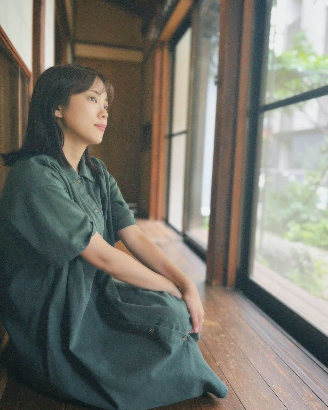 中山来未のインスタグラム：「気になってた古民家カフェ とてもよかった〜🌲 @chanoma11   #古民家カフェ #カフェ巡り #フィルムカメラ #ポートレート」