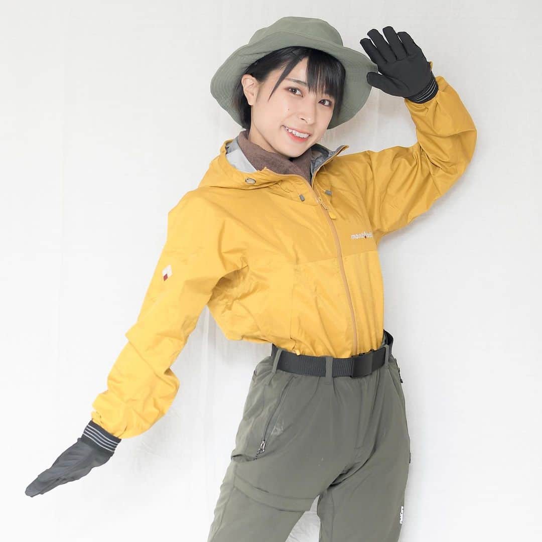 のインスタグラム：「🏝️お知らせ🏝️ 2023年7月3日〜7月9日 名古屋の地下鉄車両内に、かほなんが載ってるオリジナルのマダニ対策ポスターが掲示されます！ 地下鉄全線対象です！是非探してねー！😊✨  ということで！ 先ほど名古屋市との共同広報動画をUPしました！  マダニは特にこれからの季節、キャンプ、登山で要注意！ 動画を参考に、しっかり対策をしてマダニから身を守りましょう！👍  #名古屋 #名古屋市 #マダニ #さばいどる #かほなん」