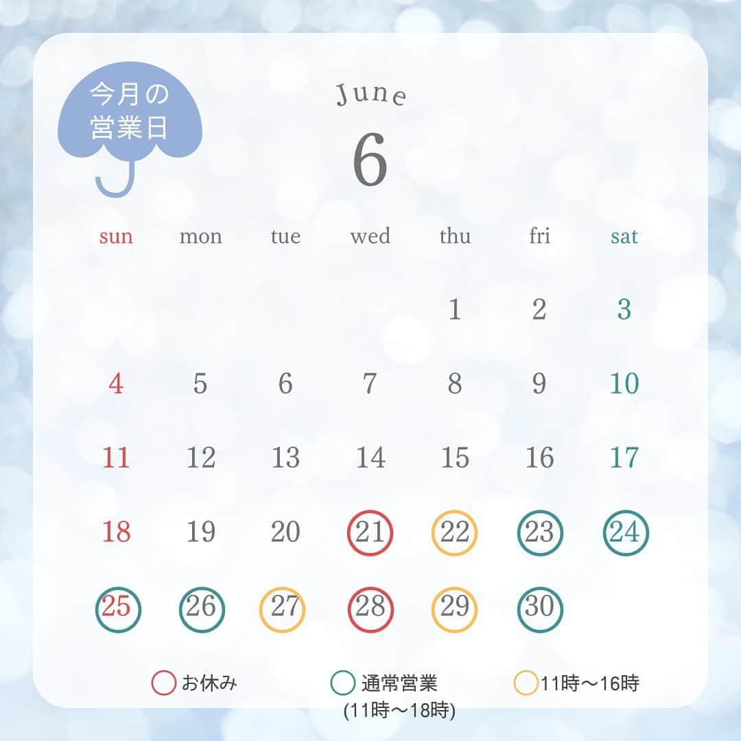 稚野鳥子さんのインスタグラム写真 - (稚野鳥子Instagram)「. . 【営業日変更のお知らせ】  誠に勝手ながら  明日𝟲/𝟮𝟮(木)は都合により臨͟͞時͟͞休͟͞業͟͞とさせていただきます。  ご不便をおかけして申し訳ありませんが、何卒ご了承の程お願い申し上げます🙇‍♀️  #toricolore #toricoloreshop #臨時休業のお知らせ #6月の営業日のお知らせ」6月21日 19時56分 - toricolore_shop