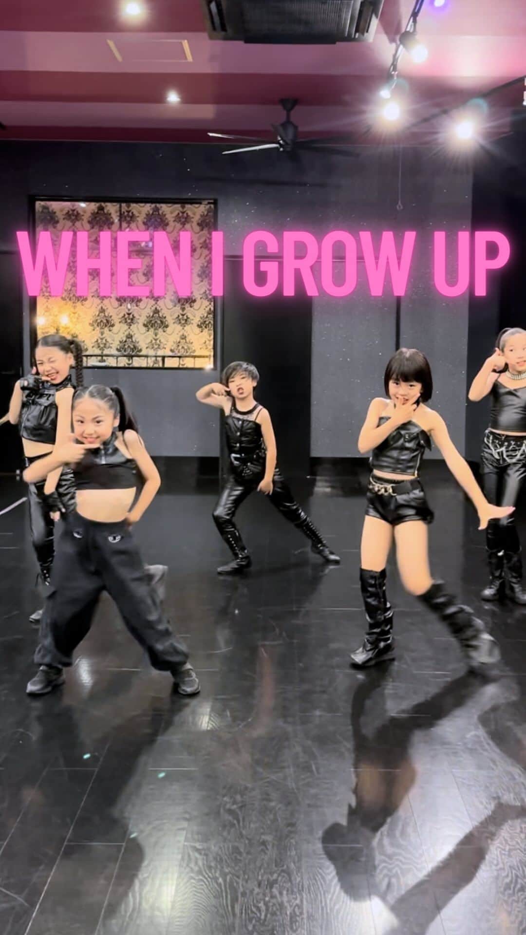 Ruuのインスタグラム：「💘WHEN I GROW UP💘  最近パワーアップが止まらない😱😱 これはもう1ヶ月前😱 この2-3週間でもみんなの成長が凄すぎる🥵🫧これは個人も撮ったので10人ピックで投稿しまっす🔥🙇‍♀️✨  やばいやばい溜まってる〜🤪🤪🤪」