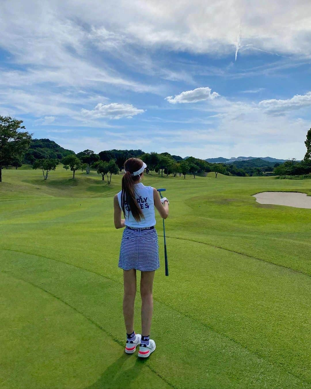 Akaneさんのインスタグラム写真 - (AkaneInstagram)「和歌山その2 下手すぎるゴルフに付き合ってくれた日🏌️‍♀️ 帰りに千畳敷いったりアイス食べたり BBQしたり和歌山満喫しました😋♡」6月21日 15時43分 - 117akane