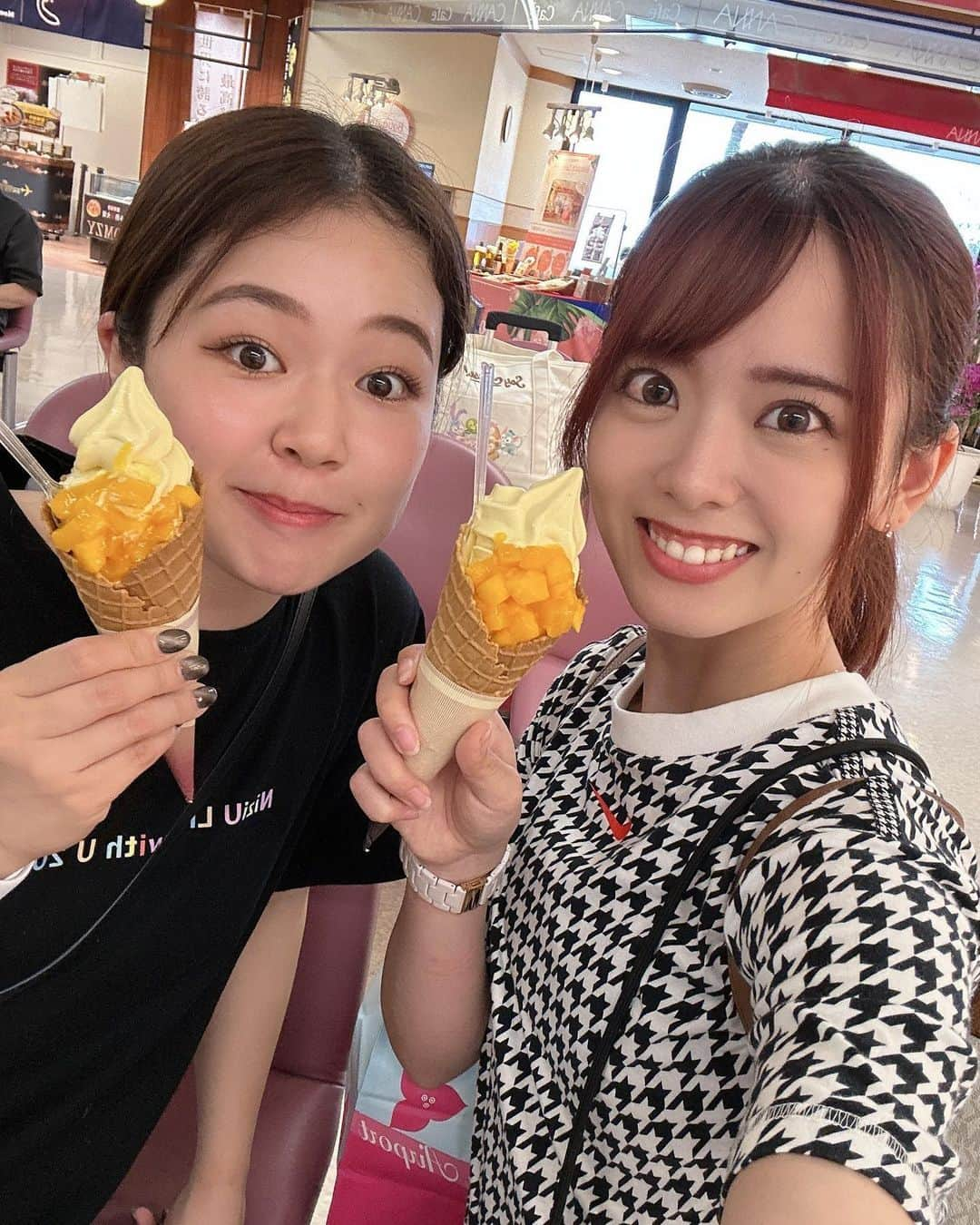 佐藤彩香さんのインスタグラム写真 - (佐藤彩香Instagram)「・ ・ ・ 今回は鹿児島県の小学校で 一輪車教室でした✌️！ ・ 一人一人が一生懸命に一輪車をやっていて見ているこっちもほっこりしました☺️ ・ 1人の女の子が ひとりでは一輪車に乗れなくて 乗れるようになりたいとのこと。 ・ 短時間で教えたことをすぐに吸収し 体育館の端から端まで1人で乗れるようになりました✨✨✨✌️ ・ 嬉しそうな笑顔がとても印象に残りました☺️ ・ 一輪車を通して諦めなければ出来るようになるんだという自信がつけば良いな😙💕 ・ その他の子達もぐんぐんと上手くなって色々な技に挑戦してました✌️ ・ 10月に運動会で披露するらしいので みんなそれまで頑張ってね☺️！！ ・ 校長先生、お土産をありがとうございました🎁 その他の先生方もご協力頂きありがとうございました☆！ ・ 関わってくださった方々みんなに感謝！！！💕 ・ ・ こぎまゆ、来週も楽しもうね🤭笑 ・ ・ ・ #一輪車　#一輪車教室 #一輪車インストラクター　#指導 #小学生　#鹿児島　#宮崎」6月21日 16時25分 - ayaka_01_sato