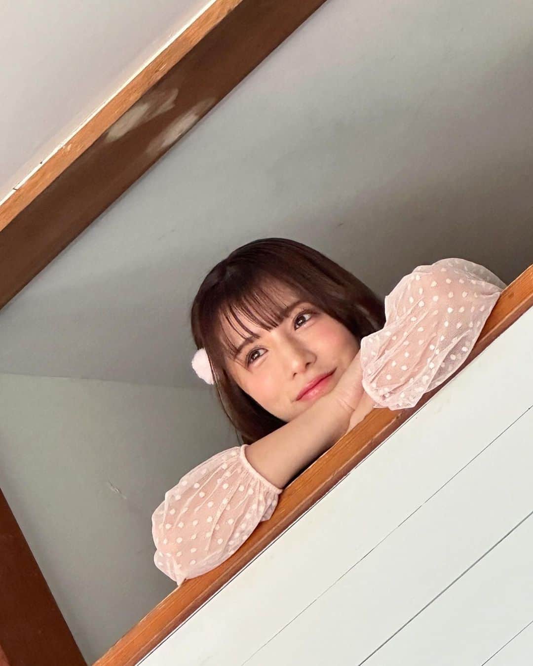 夏本あさみのインスタグラム：「1st写真集「ラストシーン」 発売まであと9日🌼」