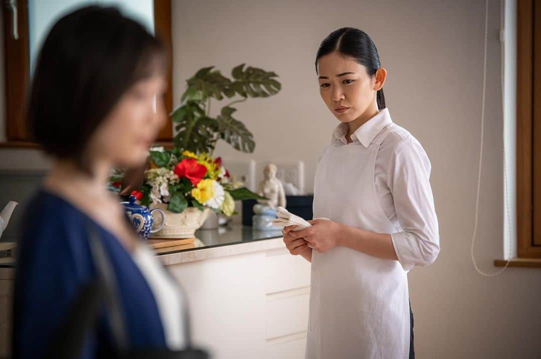 西川可奈子のインスタグラム：「「疑念　警視庁強行犯係 樋口顕」 6月25日(日)14時〜16時のテレビ東京・日曜ミステリー 再度放送されます。  物語でとてもとても大事な役を担わせていただきました。 まさかの…  とにかく最後まで是非ご覧ください🌸」