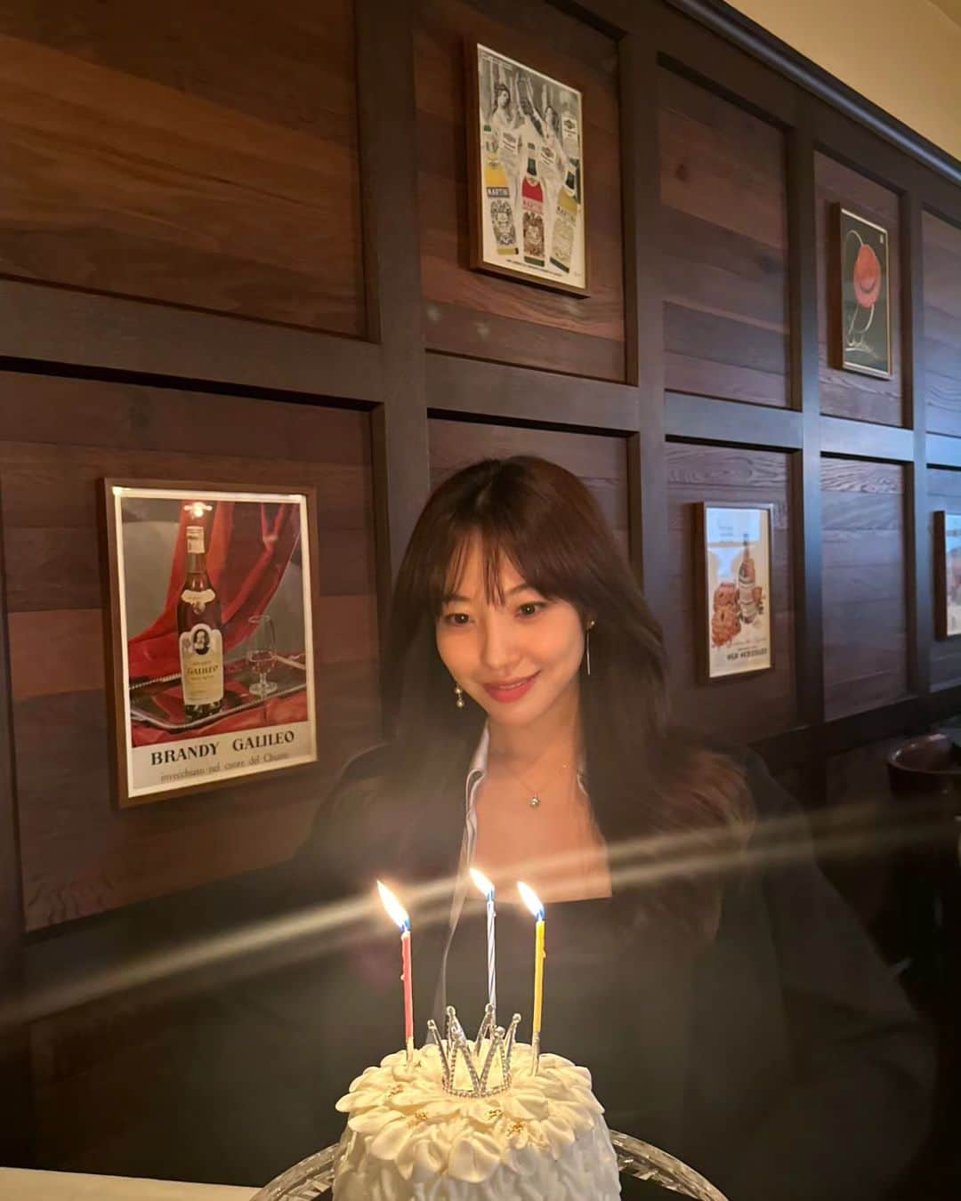 ダへ さんのインスタグラム写真 - (ダへ Instagram)「생일 축하해 주신 모든 분들 감사합니다 🩵🙇🏻‍♀️」6月21日 18時01分 - dahye0612