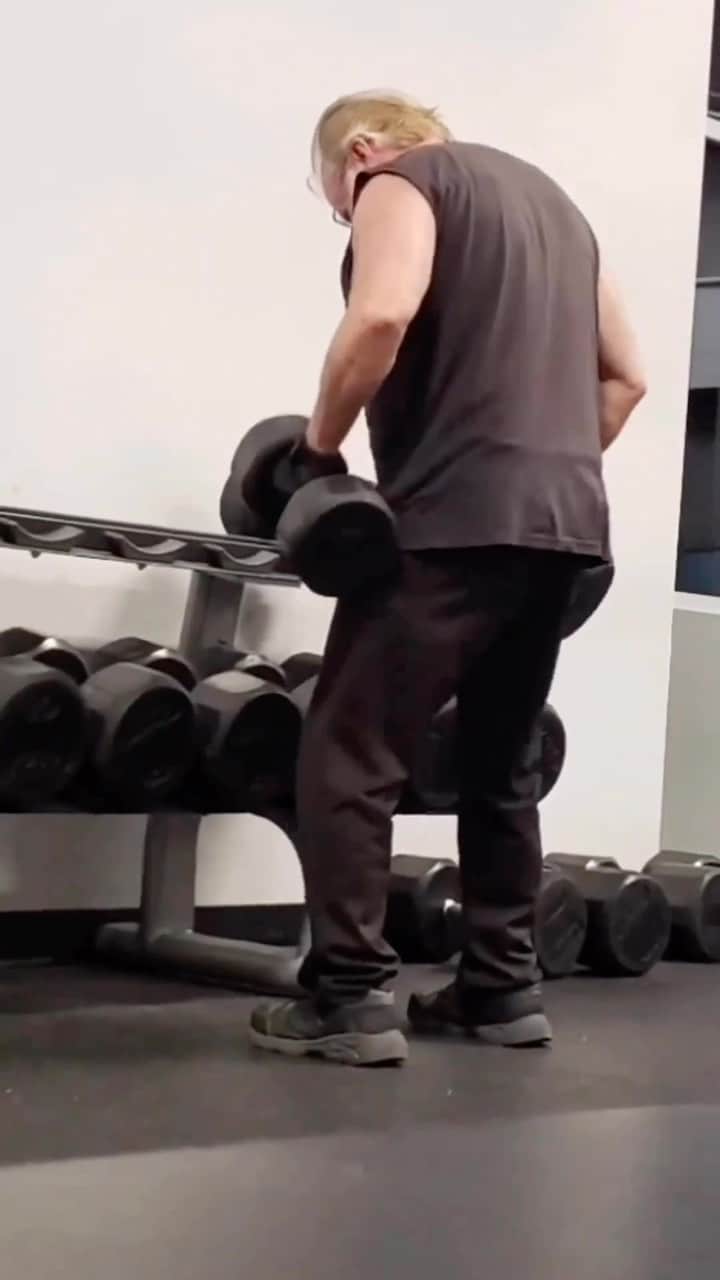 リュダクリスのインスタグラム：「My Guy Out Here Training For a Different Kind Of Marathon 🥺💪🏾 No Viagra Needed」