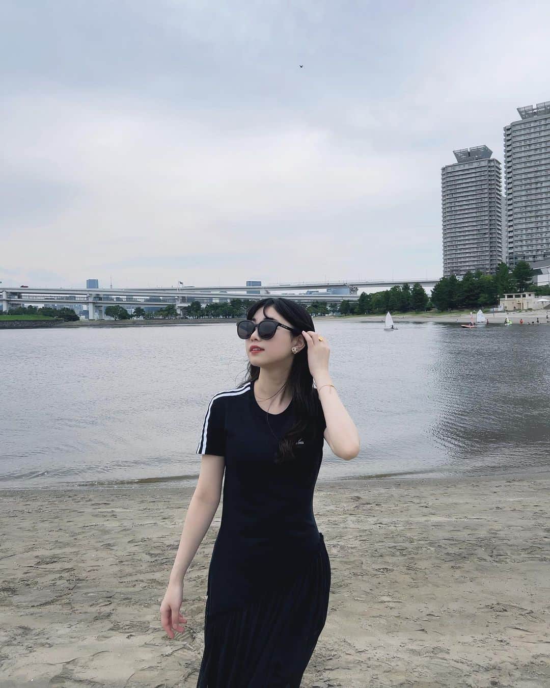  小浜桃奈さんのインスタグラム写真 - ( 小浜桃奈Instagram)「ｳﾐ🏝🫰🏻」6月21日 20時21分 - momona_kohama