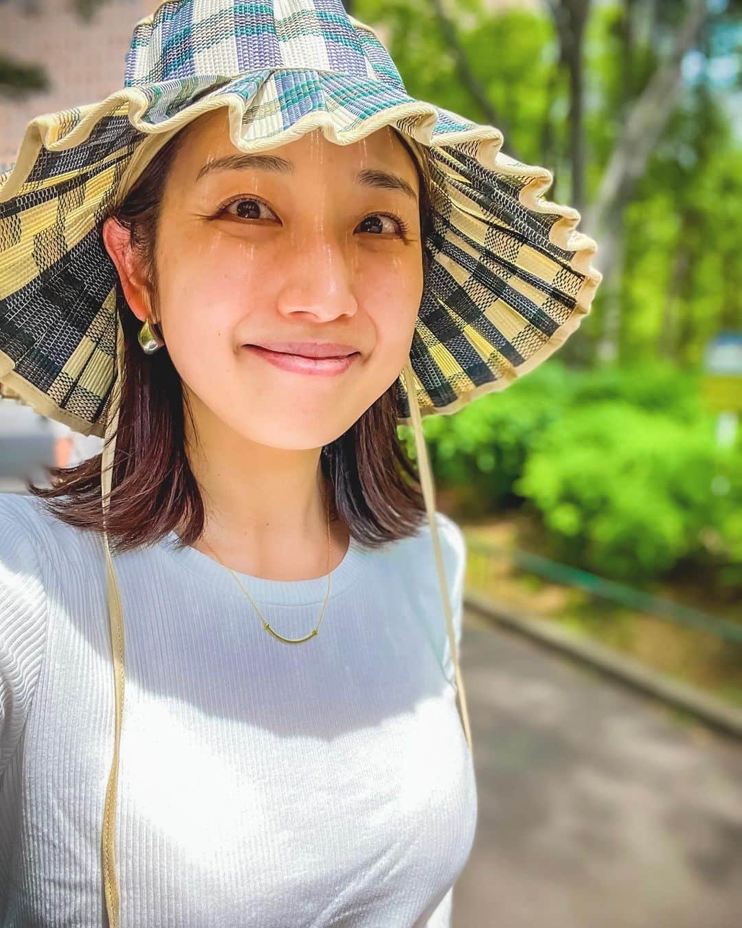 太田彩乃のインスタグラム：「甥っ子（長男8歳）が初めて1人で飛行機に乗って日本に来たのが6月の始まり✈️ 1週間は我が家に泊まって、沢山遊んで、そのさらに1週間後には妹と甥っ子（次男、三男）が日本に到着！  我が家の長男は四男坊のようにお兄ちゃん達に可愛がってもらって毎日楽しそう🥹✨ 目まぐるしく過ぎる日々とはまさにこの事で、気がついたら6月も後半戦😅💦笑  1人の写真なんていつ撮ったのが最後だろ？って感じなのですが🤣私は変わらず元気です！ 皆さんお元気ですか？ . . #久しぶりすぎる投稿 #いろいろ載せたいけど #追いつかない #時間と仲良くなりたい」