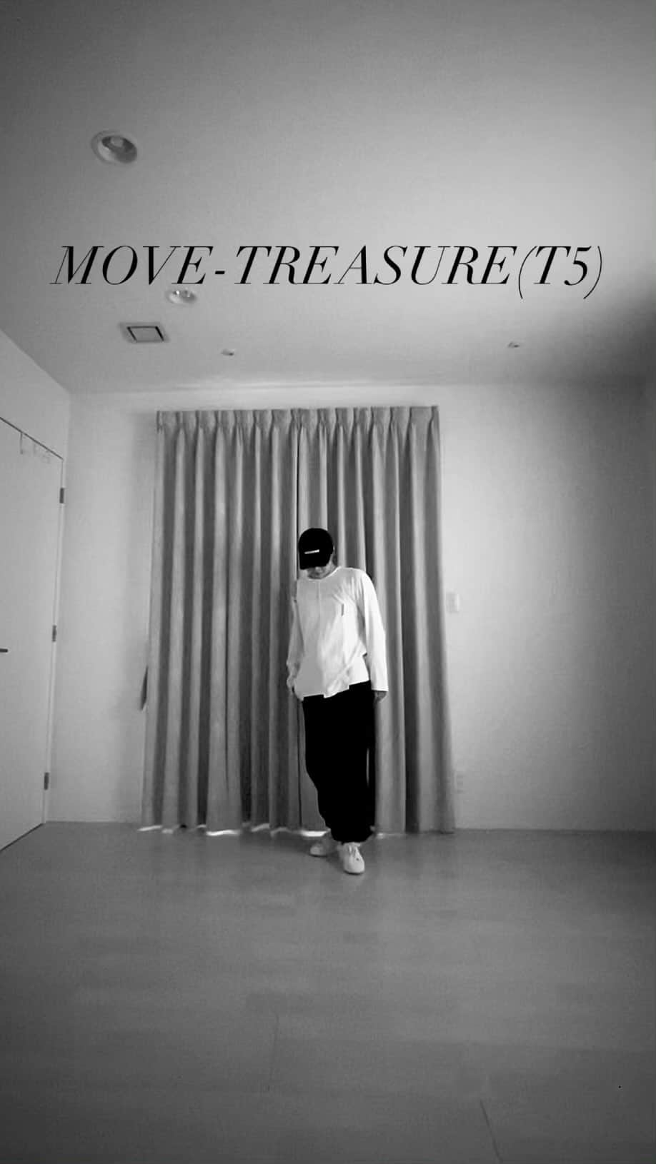 CHISATOのインスタグラム：「MOVE-TREASURE(T5) mirrored.ver 踊ってみた‼︎振り付けも曲も好きすぎた🥹 そして振り付けはメンバー5人って知ってびっくりした🫢 作詞作曲もメンバーさんで天才ですね🤦‍♀️ 最初の方の振り付けも覚えたい✊🔥  #MOVE #TREASURE #T5 #踊ってみた  #dance  #ジョンファン #ジェヒョク #ジュンギュ #ジフン #ドヨン」