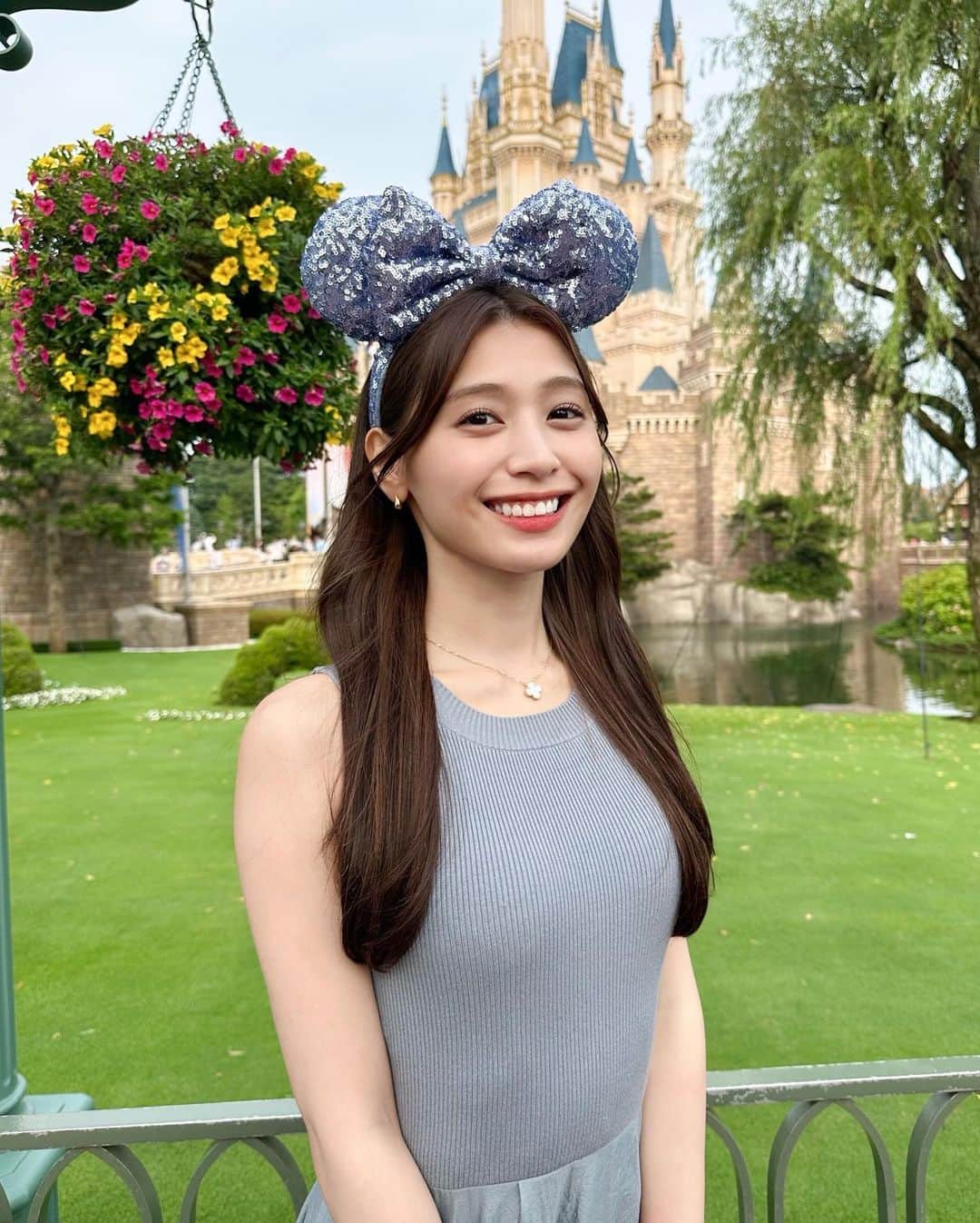 椚ありさのインスタグラム：「昔よりも首がシュッとしたな~🤔 今年中に腕立て伏せができるようになることが目標😂笑」