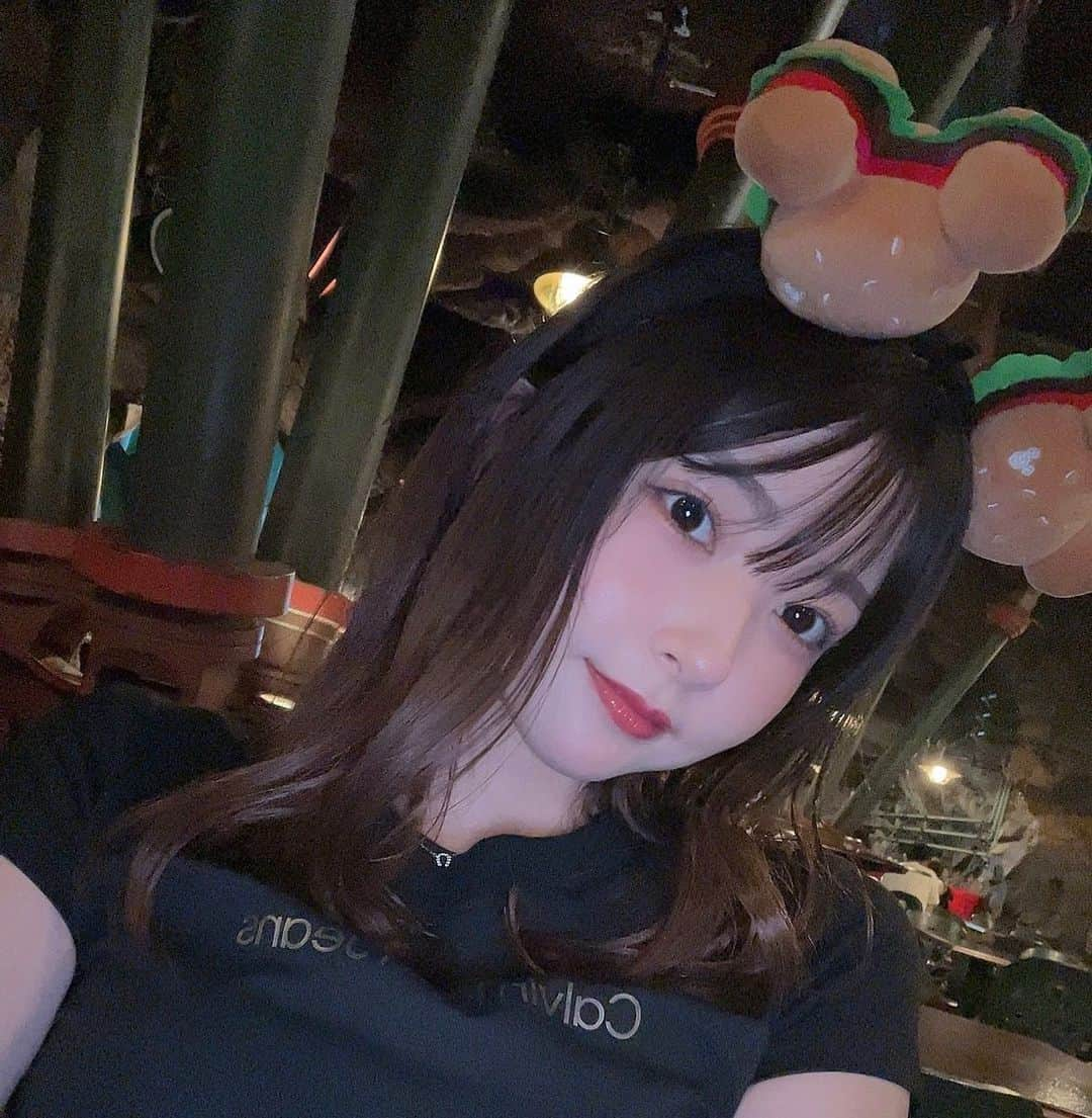 小高実優のインスタグラム：「. 今年初めてのDisney Sea ♡」