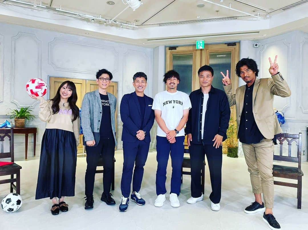 松井大輔さんのインスタグラム写真 - (松井大輔Instagram)「サッカーの園　 6月24日（土） 午後6:10 〜 午後7:00 BS1  スタジオには１４ものクラブを渡り歩いた松井大輔さんに、ジュビロへの移籍で「やっちまった」などなど  #bs1 #nhk #tv #soccer #テクニック #移籍 #過去 #色んな国 #japan #france #russia #poland  #bulgaria」6月21日 22時00分 - matsuidaisuke_official