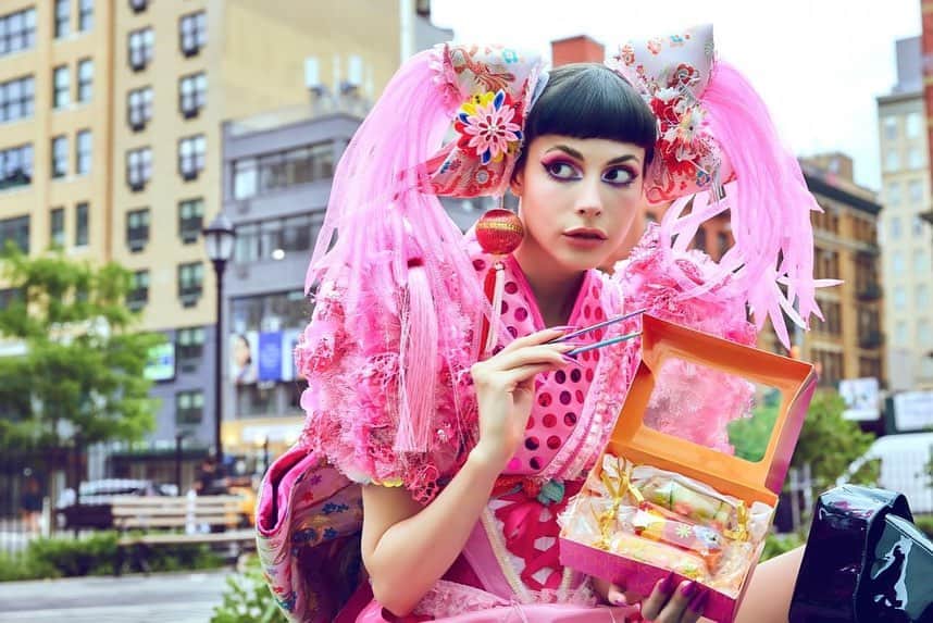 増田セバスチャンさんのインスタグラム写真 - (増田セバスチャンInstagram)「📢Finally! Sushi restaurant SUSHIDELIC by Sebastian Masuda will open in SoHo, New York on June 28. Sushi+Delicious, Sushi+Psychedelic. Please take this new spot with your eyes, tongue, and all five senses. @sushidelic.nyc   📢6月28日 ニューヨーク・SOHOに増田セバスチャンによる寿司レストラン「SUSHIDELIC」がオープンします！Sushi+Delicious, Sushi+Psychedelic。目で、舌で、五感全てでこの新スポットを味わってください。 @sushidelic.nyc  #sushidelic #sebastianmasuda #増田セバスチャン」6月21日 22時01分 - sebastian_masuda