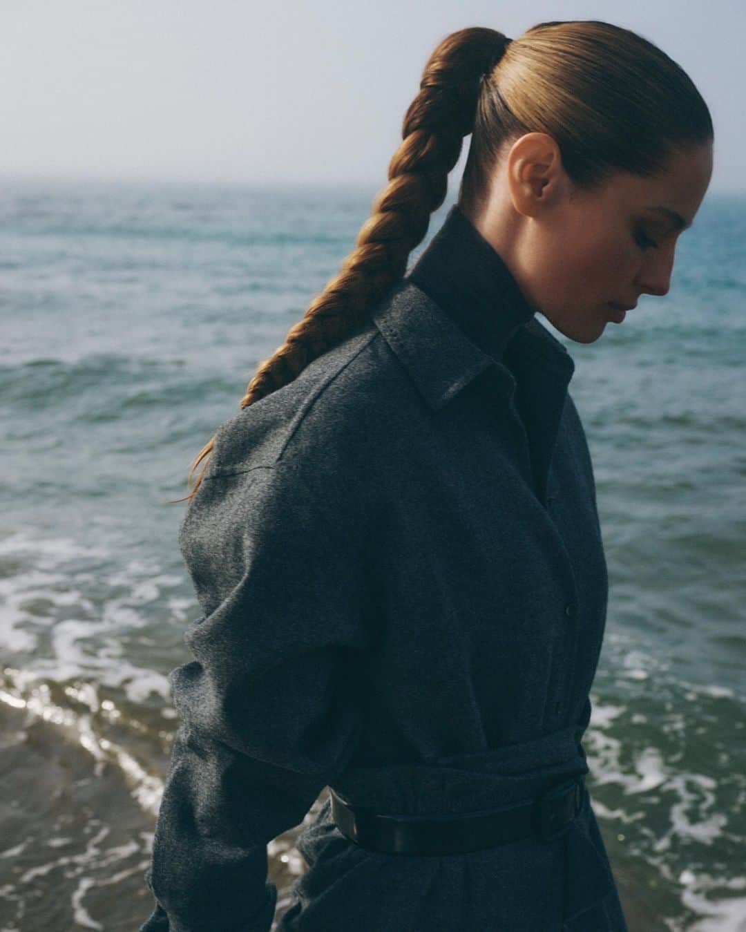 Mathilde Goehlerのインスタグラム：「@costumedk by @ardasarper 🩵」