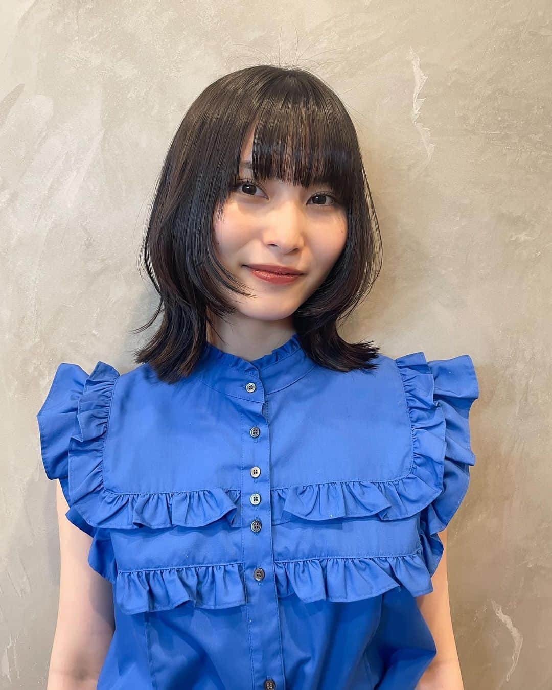 福岡聖菜さんのインスタグラム写真 - (福岡聖菜Instagram)「cut✂︎  久しぶりに結構短いかも。 夏に向けて気持ちも上がるよね🍋  #haircut #レイヤーカット #ロブ」6月21日 22時17分 - seina___ff