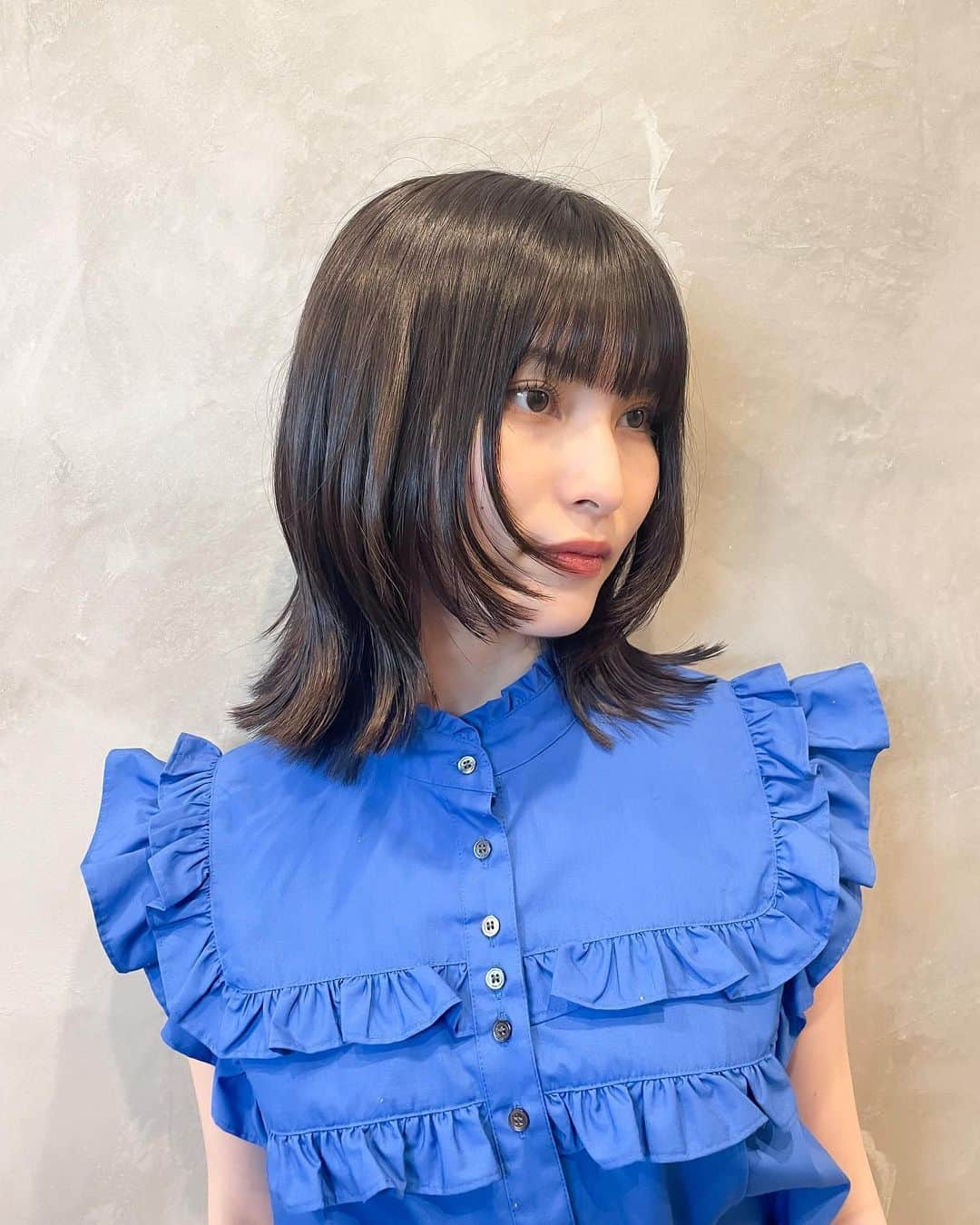 福岡聖菜さんのインスタグラム写真 - (福岡聖菜Instagram)「cut✂︎  久しぶりに結構短いかも。 夏に向けて気持ちも上がるよね🍋  #haircut #レイヤーカット #ロブ」6月21日 22時17分 - seina___ff