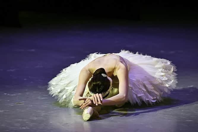 上野水香さんのインスタグラム写真 - (上野水香Instagram)「Memories from Taiwan 2  #swanlake 🦢✨✨  つづきまして 白鳥の湖　編です。」6月21日 22時42分 - mizukaueno