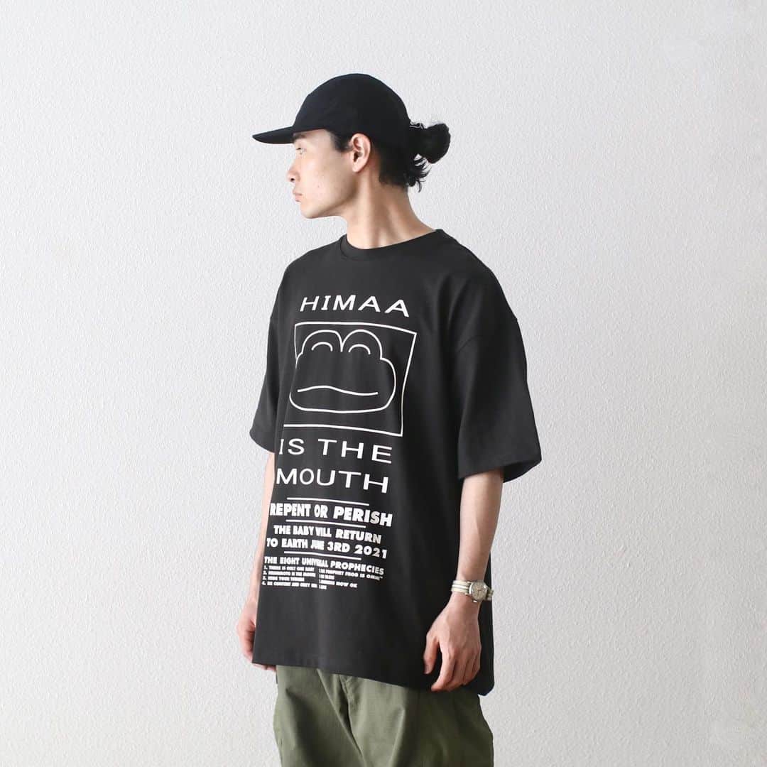 のインスタグラム：「【#2023_SUMMER_SALE】 NISHIMOTO IS THE MOUTH / ニシモトイズザマウス "平山昌尚(HIMAA) Collaboration S/S TEE"  ¥ 11,000- > ¥8,800- [20%OFF] _ 〈online  store / @digital_mountain〉 https://www.digital-mountain.net _  【オンラインストア#DigitalMountain へのご注文】 *24時間受付 *14時までのご注文で即日発送 *1万円以上ご購入で送料無料 tel：084-973-8204  _ We can send your order overseas. Ordering procedure details can be found here. >>http://www.digital-mountain.net/html/page56.html  _ #NISHIMOTOISTHE MOUTH #HIMAA #ニシモトイズザマウス #平山昌尚 _ 実店舗：#WonderMountain  〒720-0043  広島県福山市船町2-23 JR 「#福山駅」より徒歩10分 #ワンダーマウンテン #japan #hiroshima #福山 #福山市 #尾道 #倉敷 #鞆の浦 近く _ WOMEN/GOODS： @hacbywondermountain _」