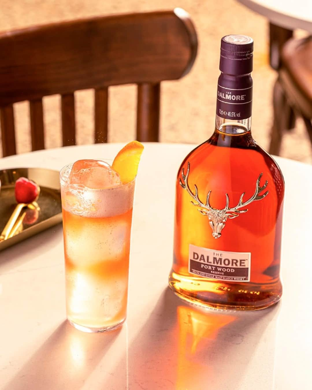 The Dalmoreのインスタグラム：「It's officially the first day of summer up in the northern hemisphere. We'll be toasting the sun with a refreshing Mackenzie Highball.  Swipe for the recipe.  #TheDalmore #Dalmore #SingleMaltWhisky #TheDalmoreRecipe」