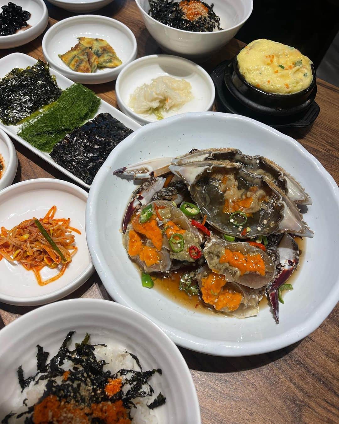 松田和佳さんのインスタグラム写真 - (松田和佳Instagram)「韓国旅〜✈️全部美味しくて大満足でした🧡 パックもたくさん買ったよ😝  #韓国旅行 #韓国料理 #韓国 #韓国コスメ」6月21日 23時07分 - waka_matsuda