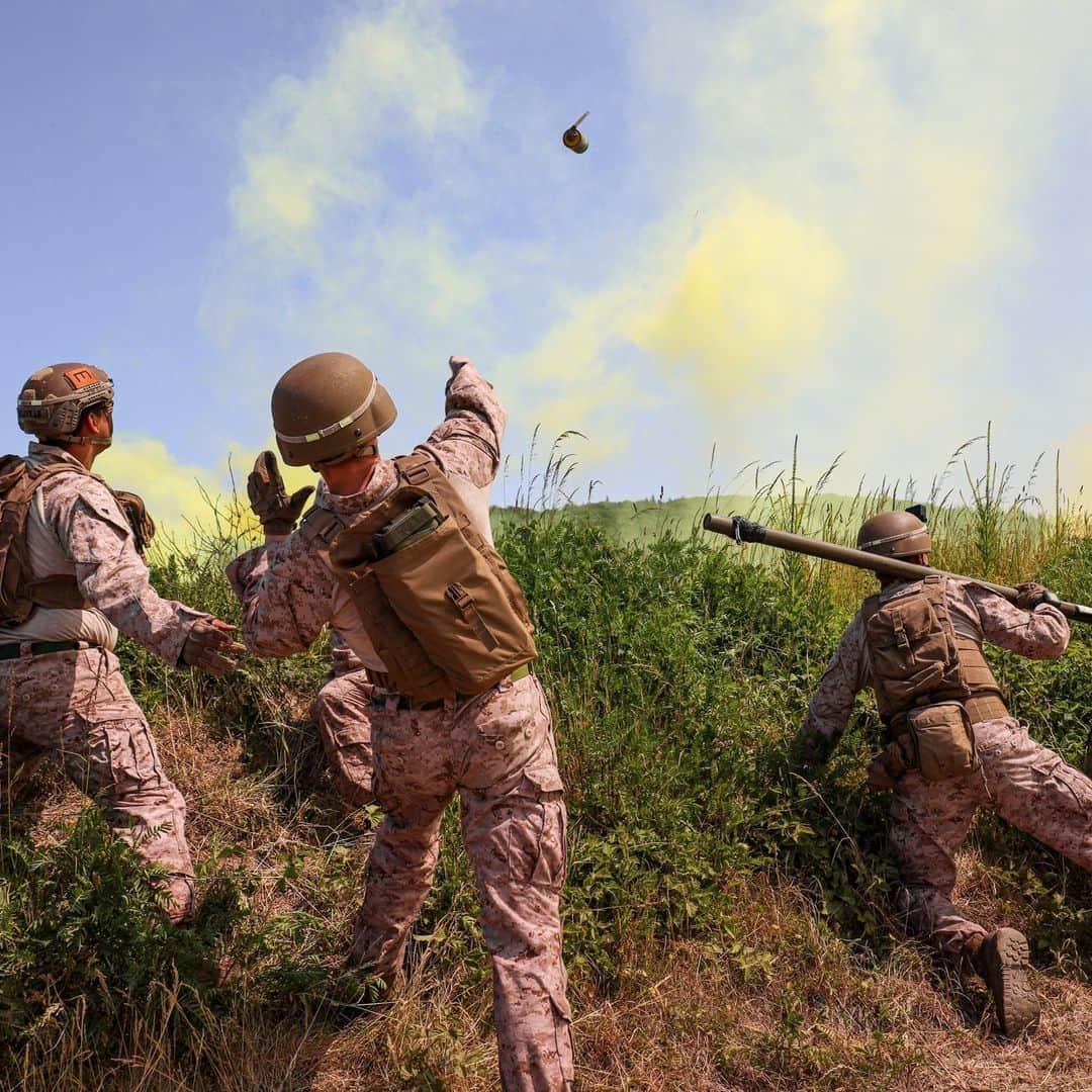 アメリカ海兵隊のインスタグラム：「⚠️ Yellow Brick Road ⚠️  📍Putlos, SH, Germany (June 14, 2023)  #Marines conduct explosive breaching training as part of Exercise Baltic Operations 2023 (BALTOPS 23).   #BALTOPS23, led by @usmcfea, and executed by Naval Striking and Support Forces @nato, is an annual multinational exercise demonstrating resolve among #AlliesAndPartners in defending the Baltic Sea region.   📷 (U.S. Marine Corps photo by Cpl. Aidan Hekker)  #USMC #Military」