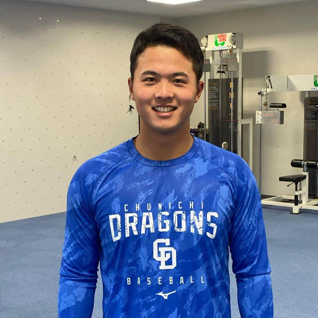 小田幸平のインスタグラム：「昨日のヒーロージャガ。 明日からヤクルト戦⚾️（バンテリドーム）頑張れ。 頑張れジャガ。 #中日#ドラゴンズ#石橋康太#ヒーローインタビュー#東北楽天イーグルス#はげch#東京ヤクルトスワローズ#バンテリンドームナゴヤ#頑張れ」