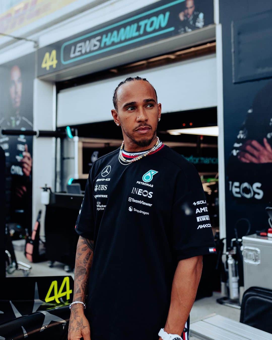 MERCEDES AMG PETRONASさんのインスタグラム写真 - (MERCEDES AMG PETRONASInstagram)「Some Montréal magic from our camera roll. 📸❤️  Who wants a part two? 👀」6月22日 0時02分 - mercedesamgf1