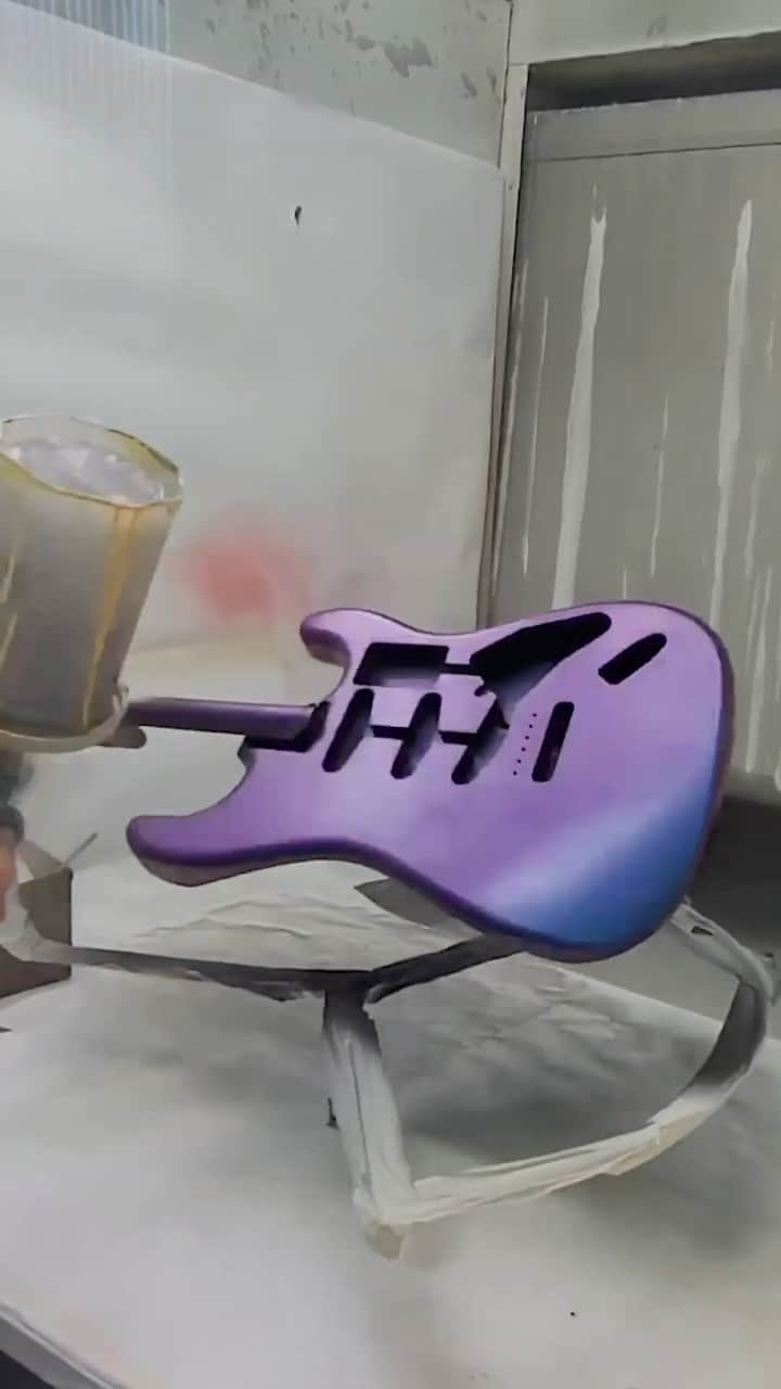 Fender Guitarのインスタグラム：「You know what day it is! Kick back as @jncolor sprays this majestic Purple Strat for this week’s #JaySpray.」