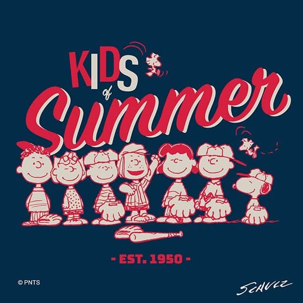 スヌーピーのインスタグラム：「It's officially summer ☀️」