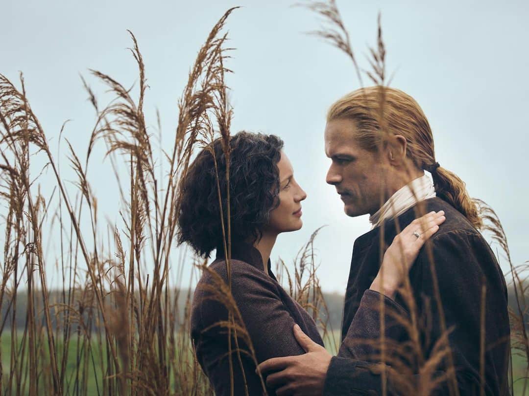 サム・ヒューアンさんのインスタグラム写真 - (サム・ヒューアンInstagram)「Oh to be a blade of grass sharing the same soil as Jamie and Claire. #Outlander」6月22日 1時30分 - samheughan