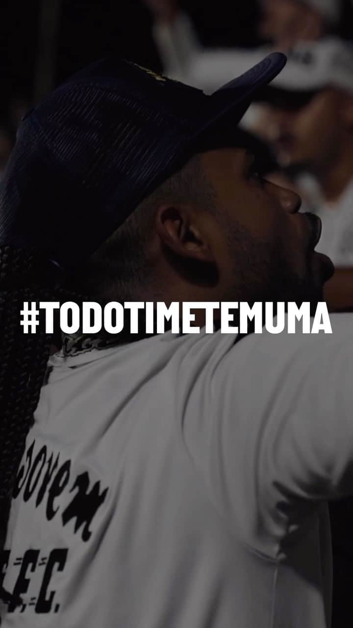 UMBROのインスタグラム：「Chamando toda a torcida do @santosfc 🔊   Qual é a música cantada pela torcida que você mais gosta de cantar no estádio?   Deixe um comentário com o nome ou o título das suas músicas e cânticos preferidos. Os mais populares serão transformados em uma nova camisa do clube.   As inscrições encerram às 20h (horário de Brasília) do dia 28.06.23. Visite www.umbro.com/santos para mais informações.  #umbro #santos #todotimetemuma」