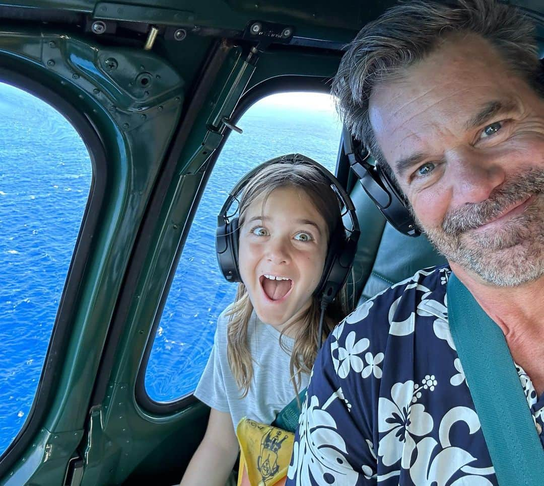 タック・ワトキンスのインスタグラム：「Helicoptered over a live volcano and then watched the sun set and moon rise above the clouds from the highest point in the Pacific Ocean. No big deal. Go back to whatever you were doing. 👍」