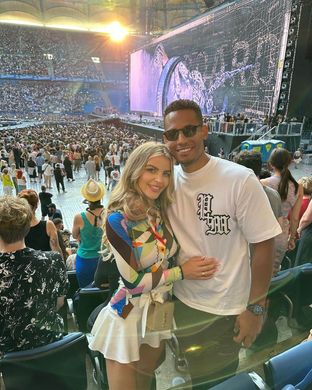 デニス・アオゴのインスタグラム：「Wir hatten einen unvergesslichen Abend bei @beyonce #renaissancetour」