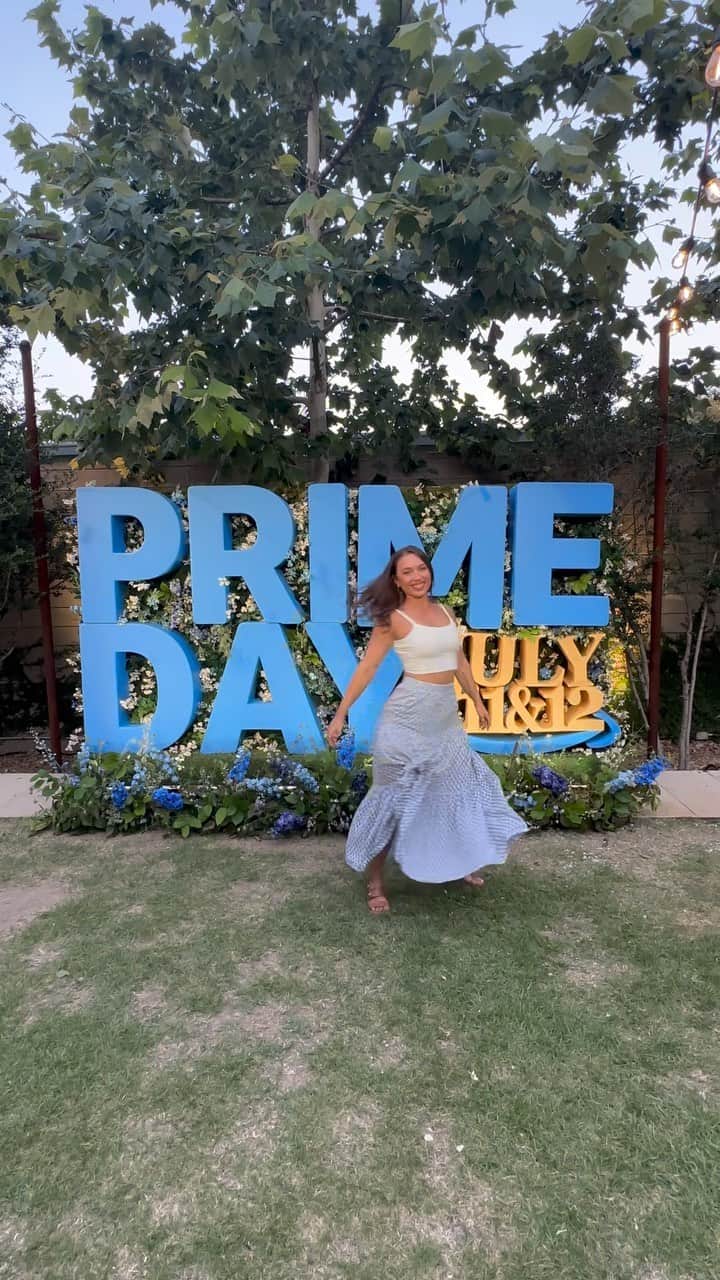 Nicole Mejiaのインスタグラム：「I just spent the past 24 hours with @amazon in Austin, TX (holy heat wave 🥵) to preview all of the top items that will be on deal for #primeday2023 and they did not disappoint!   Mark your calendars yall!✔️📆  I’ll be going live on July 11th and 12th to share my fav picks from this year’s lineup as well as sharing links on my stories If you can’t tune in.  @amazonlive」